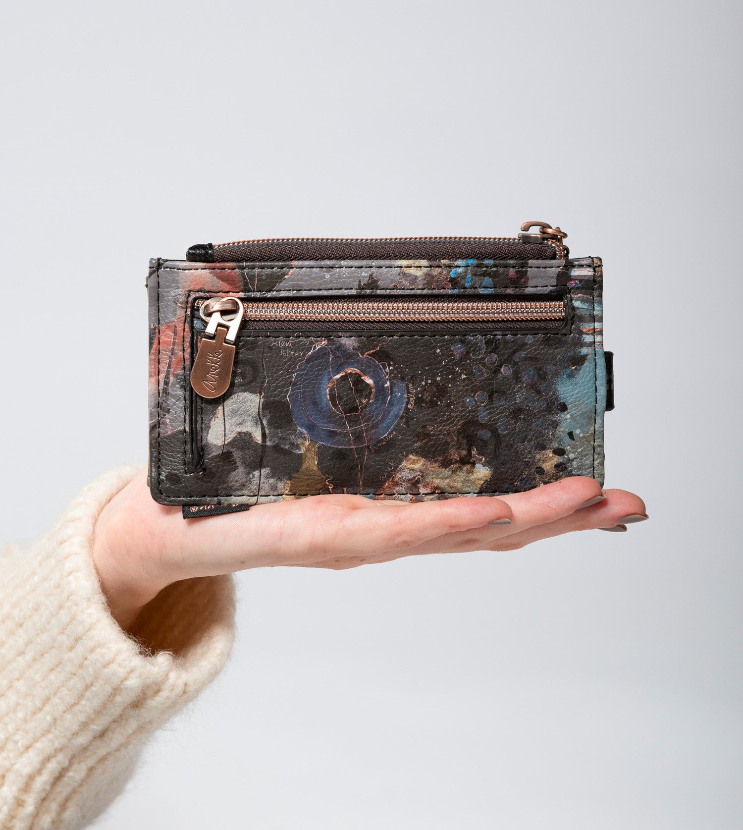Shōen RFID card holder