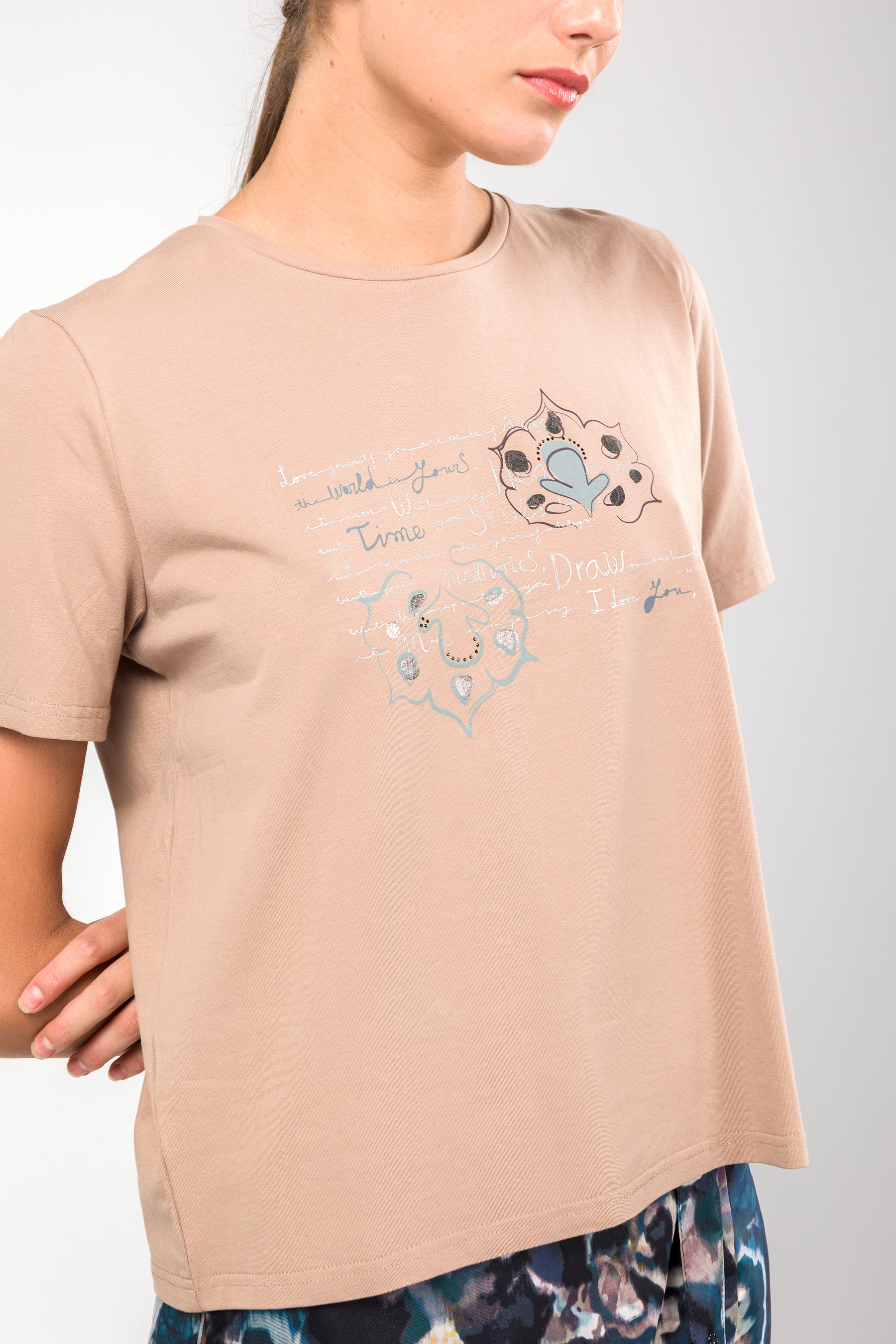 Taupe short sleeve T-shirt