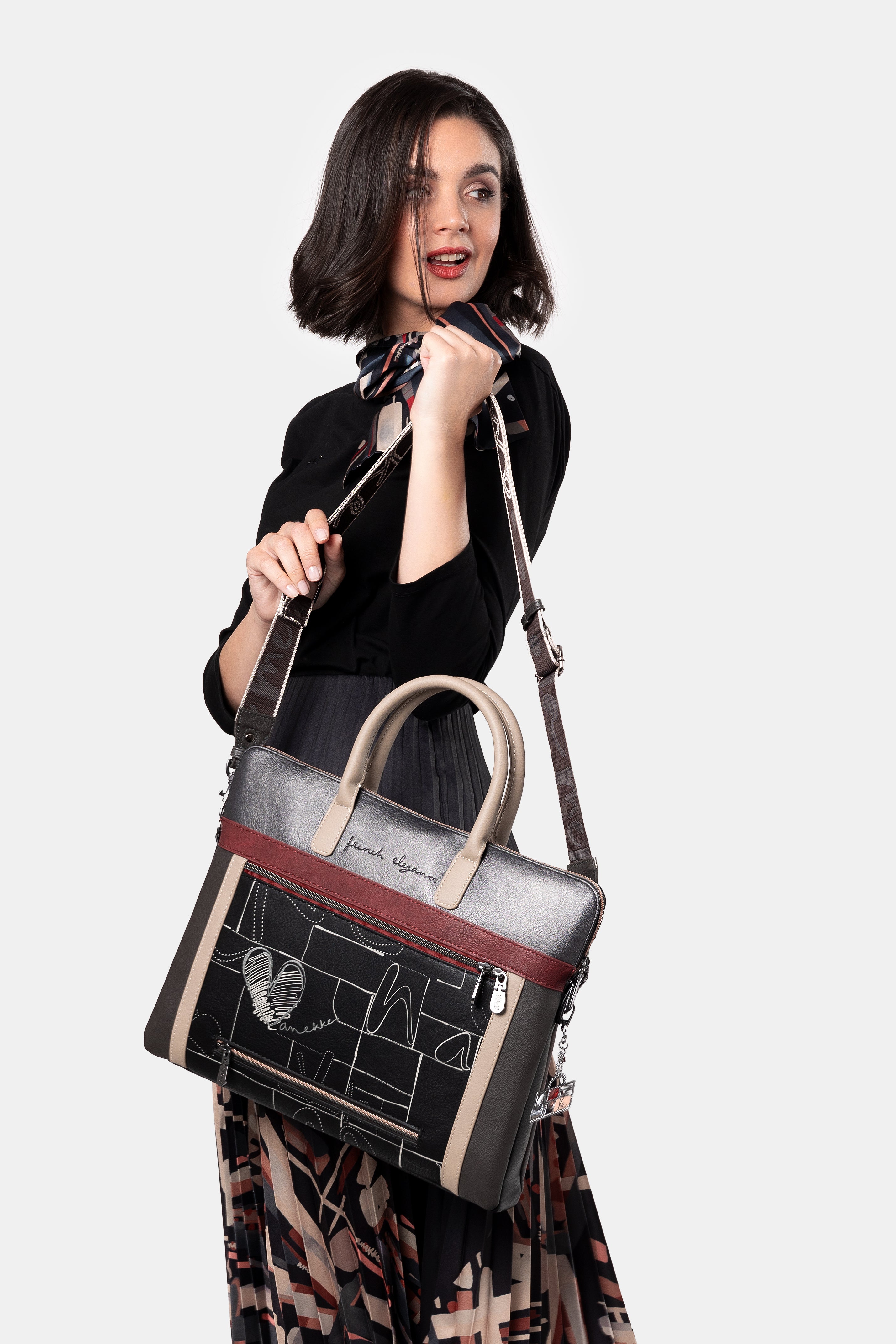 Mademoiselle briefcase
