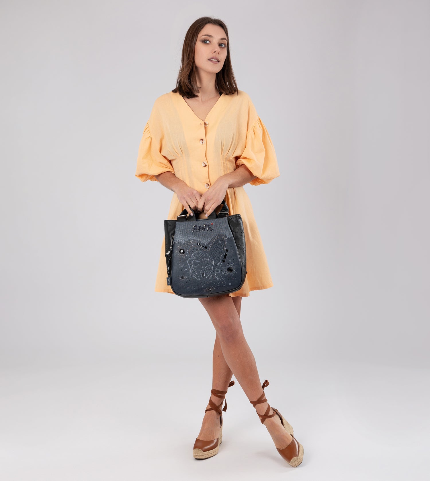 Studio navy blue medium backpack