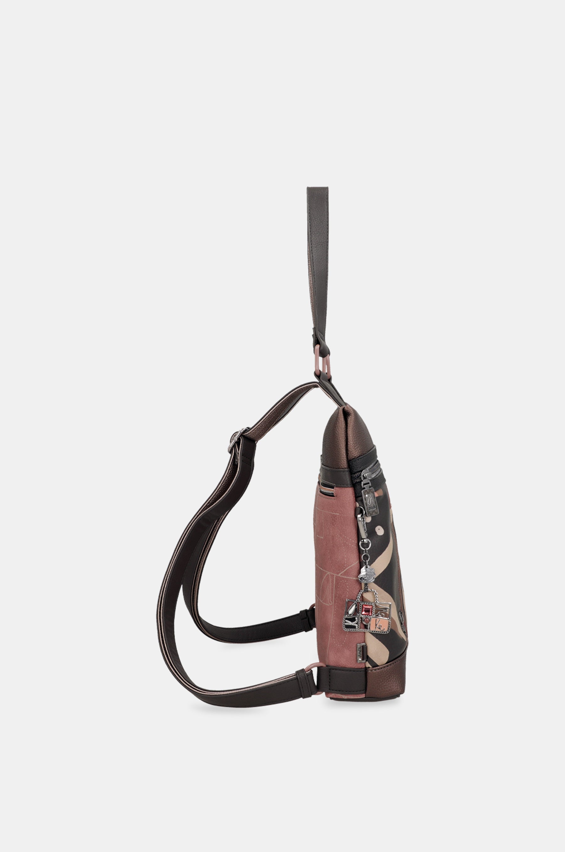 Parisian anti-theft backpack