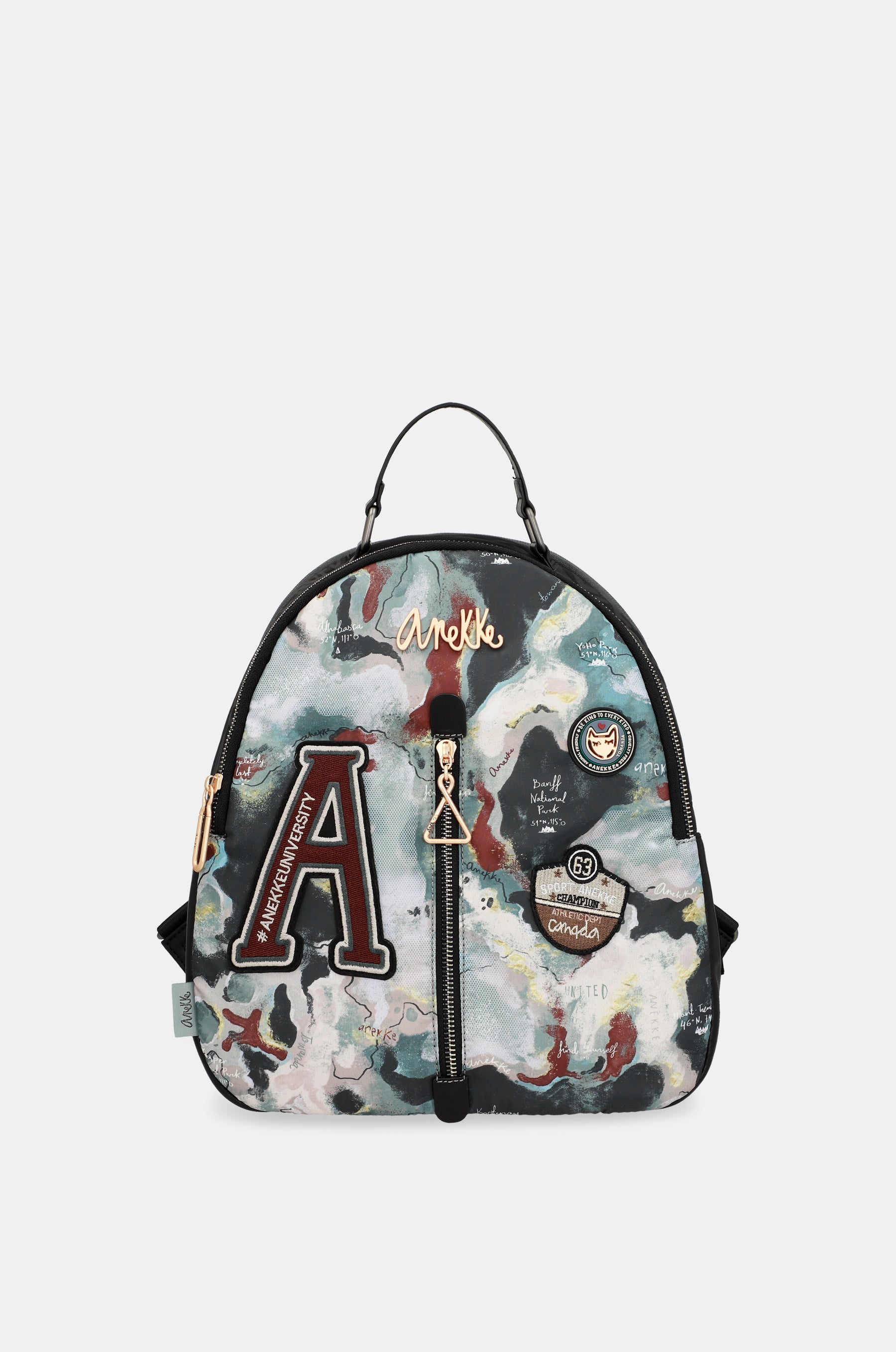 Nature Woods multi compartment backpack