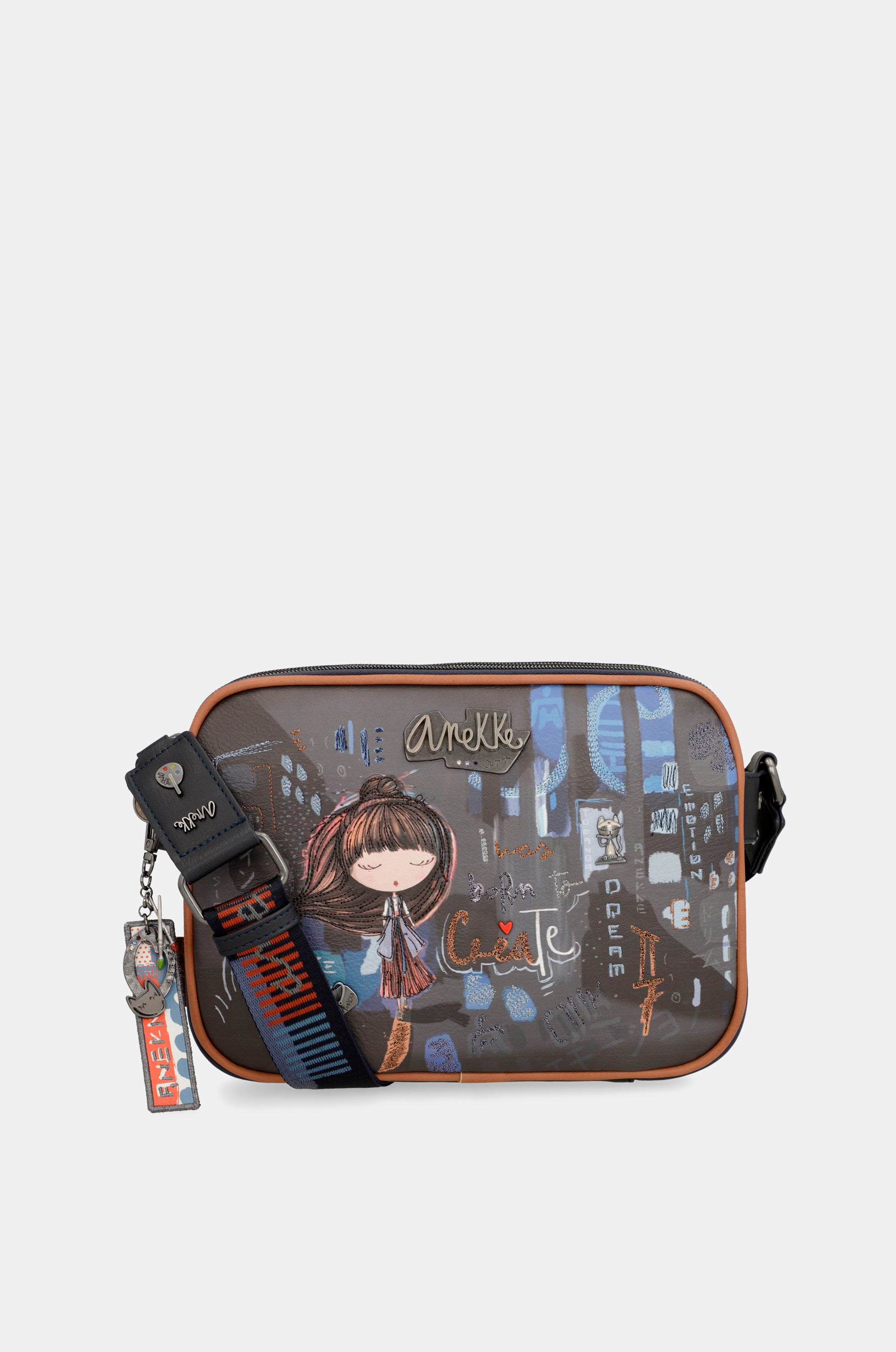Contemporary 3 compartment messenger bag