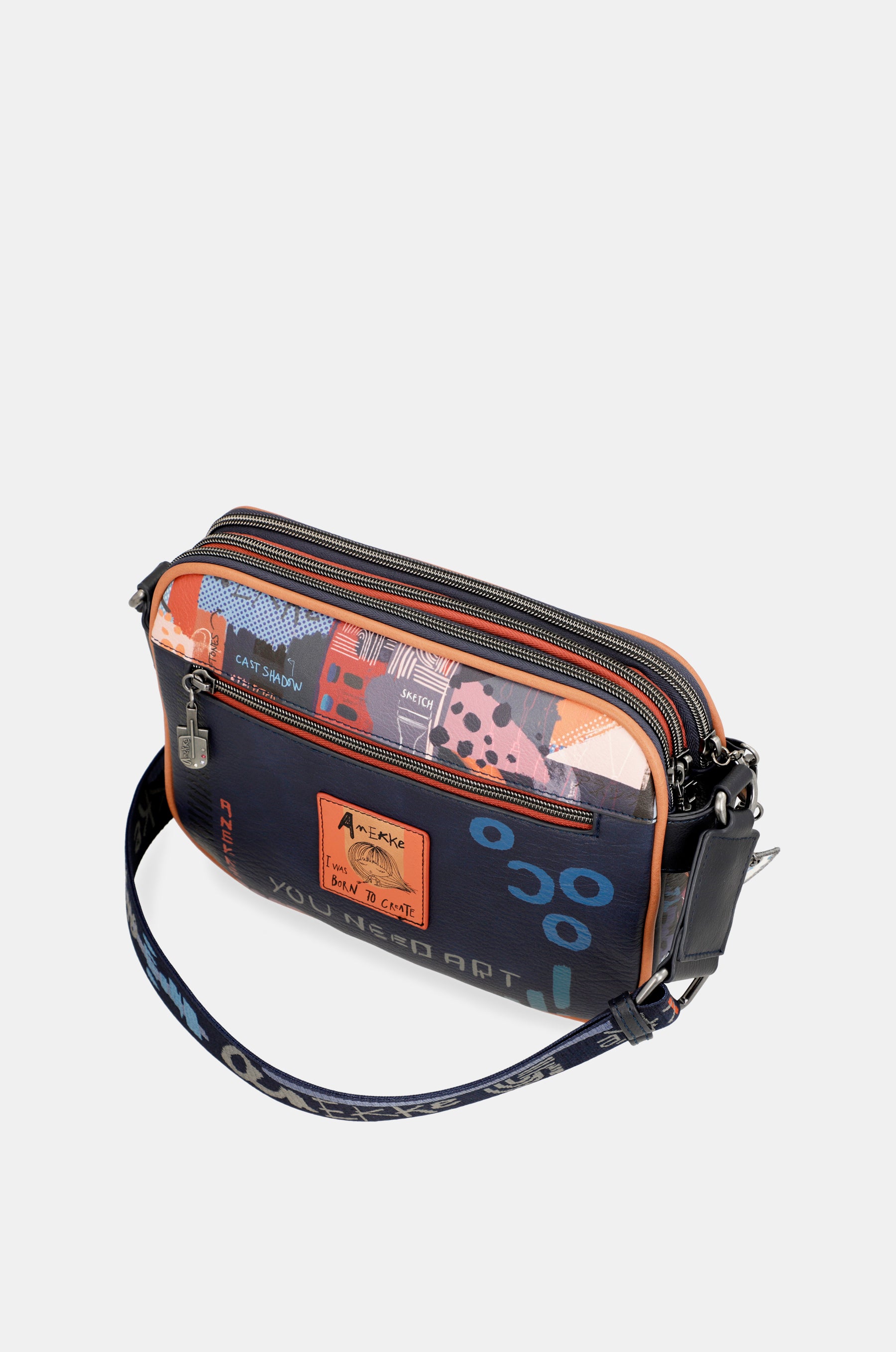 Contemporary 3 compartment messenger bag
