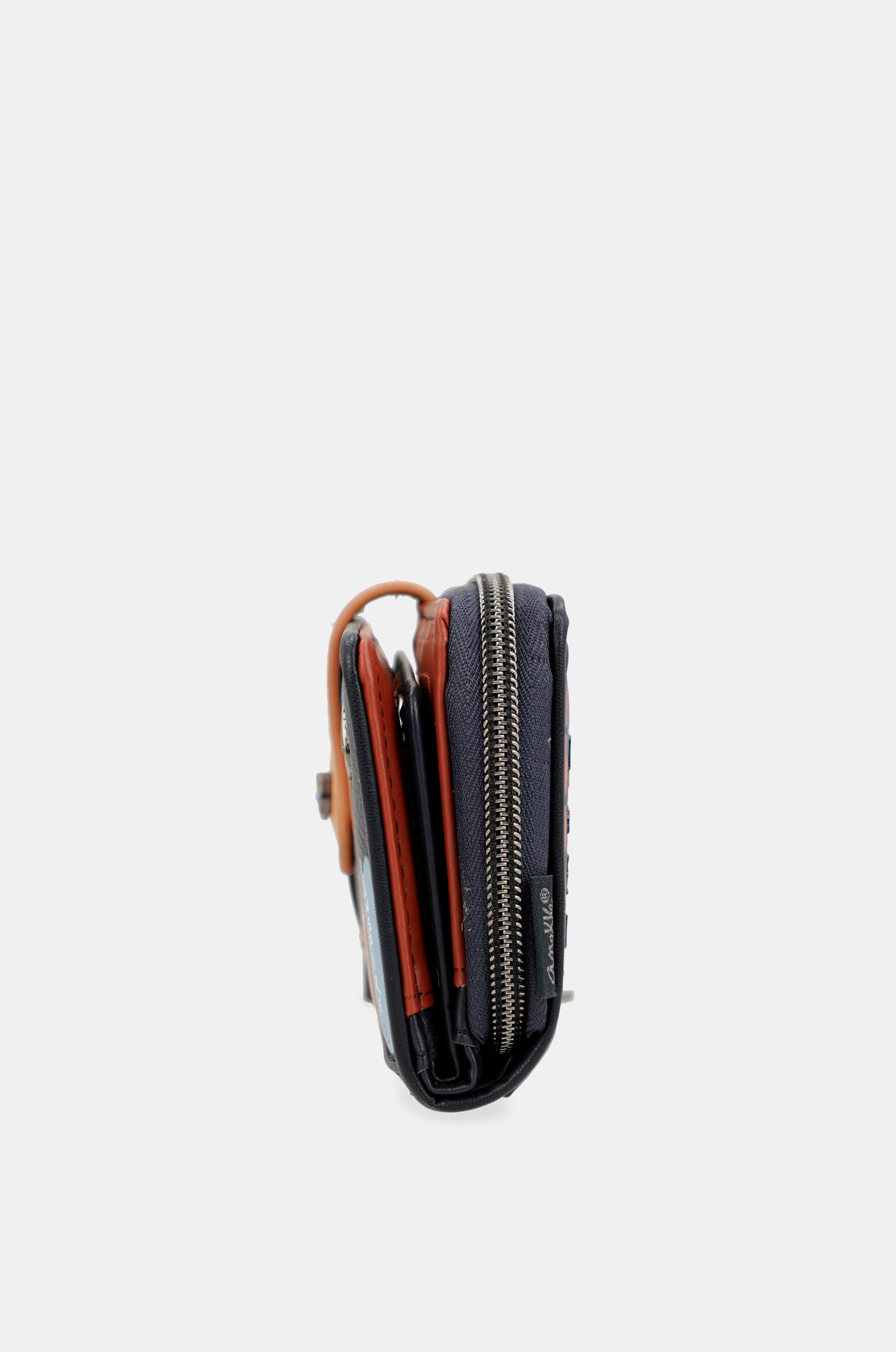 Medium RFID Wallet Nagare