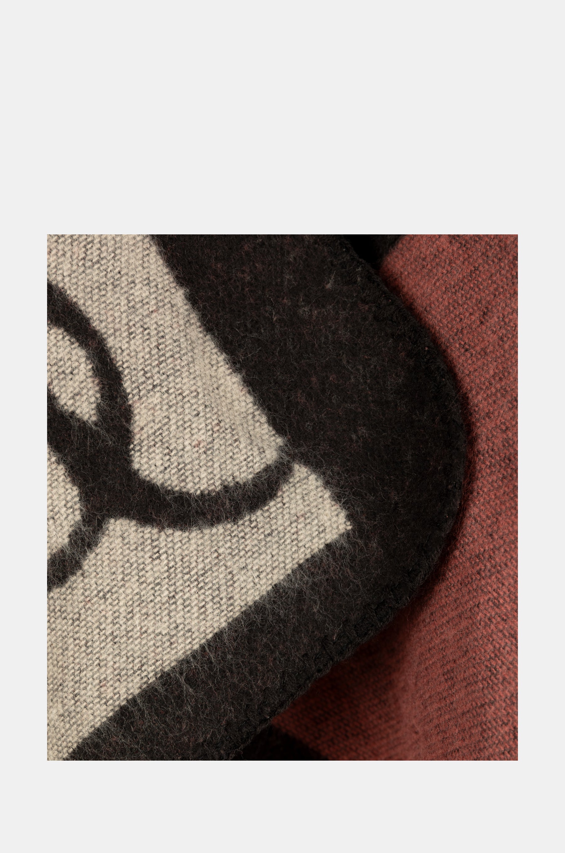 Anekke printed poncho