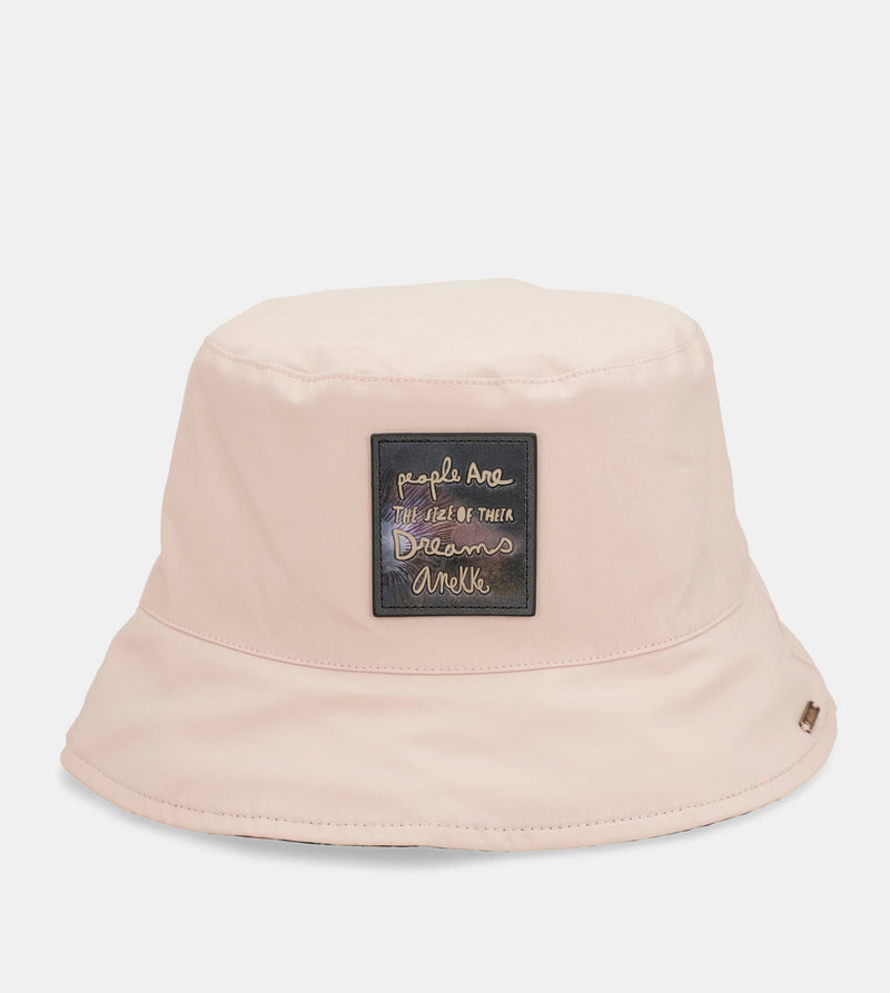 Dreamverse reversible bucket hat