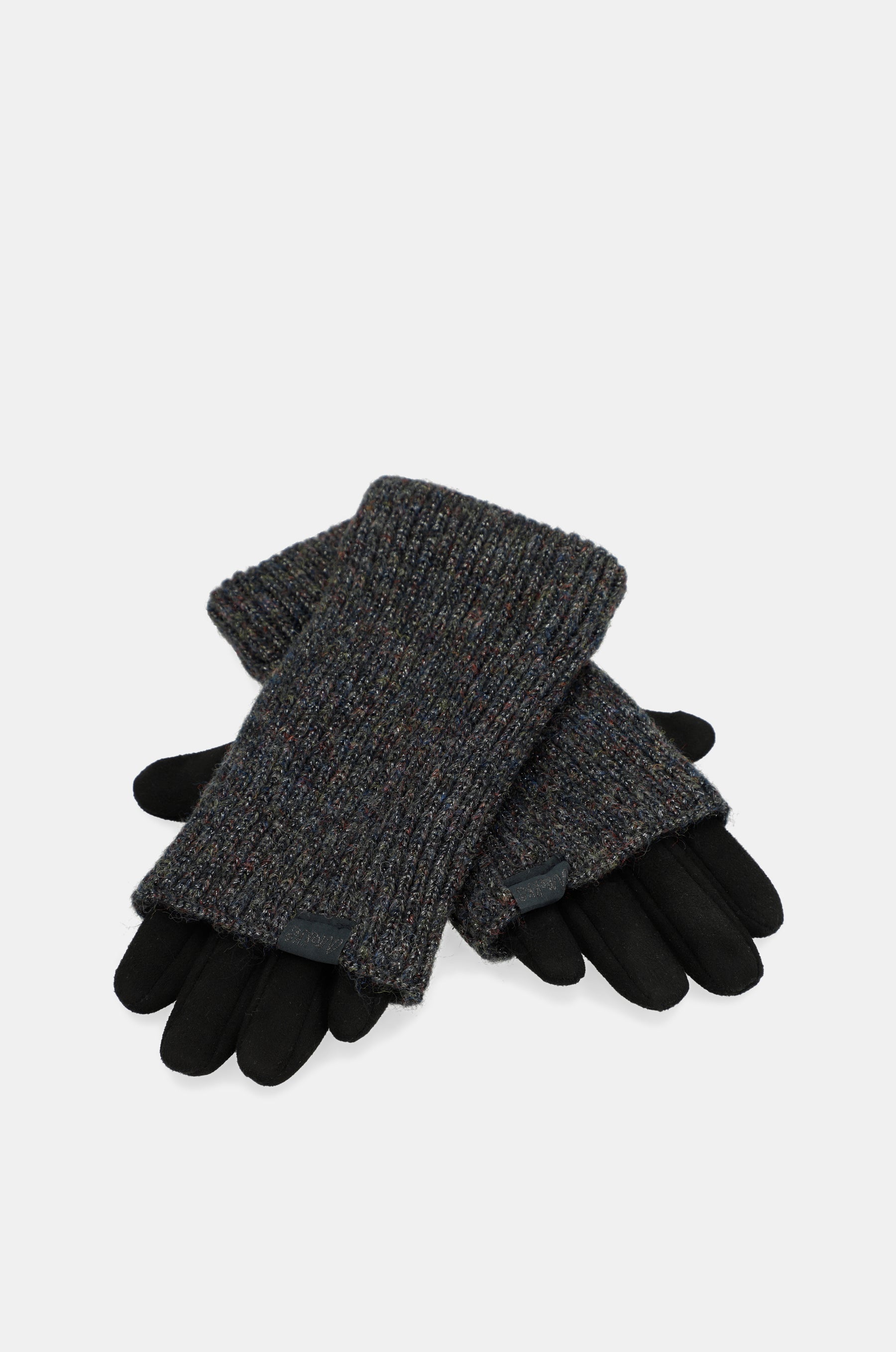 Black extendable gloves