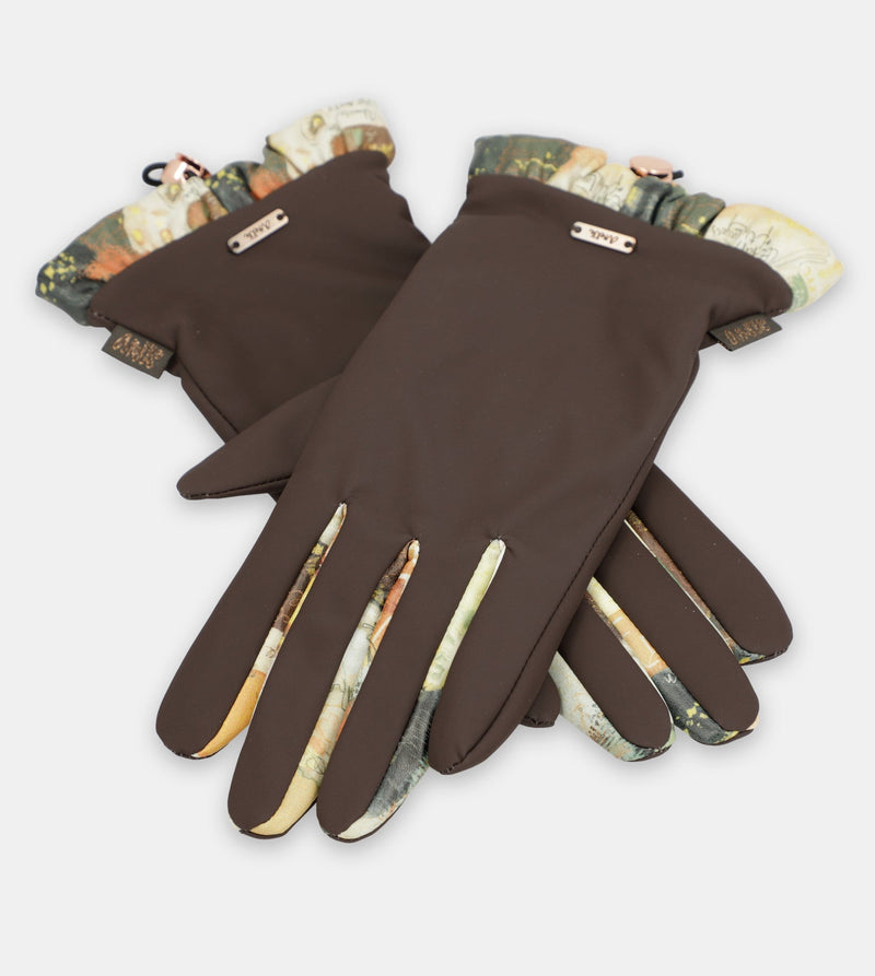 Land brown gloves