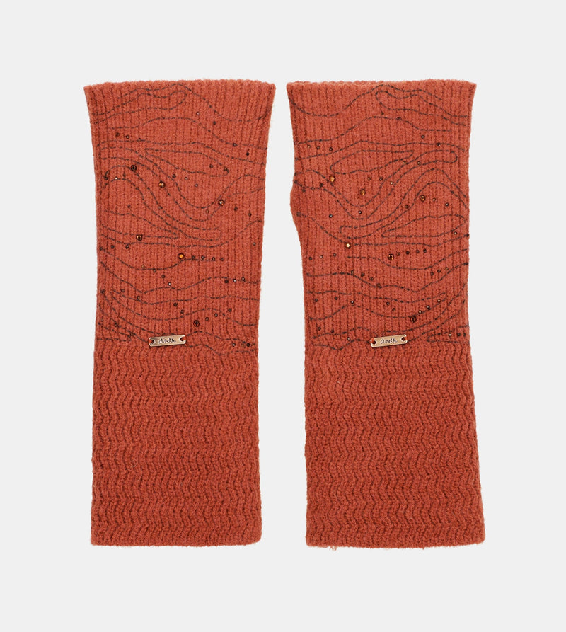 Red knitted gloves