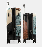 Imaginary luggage set