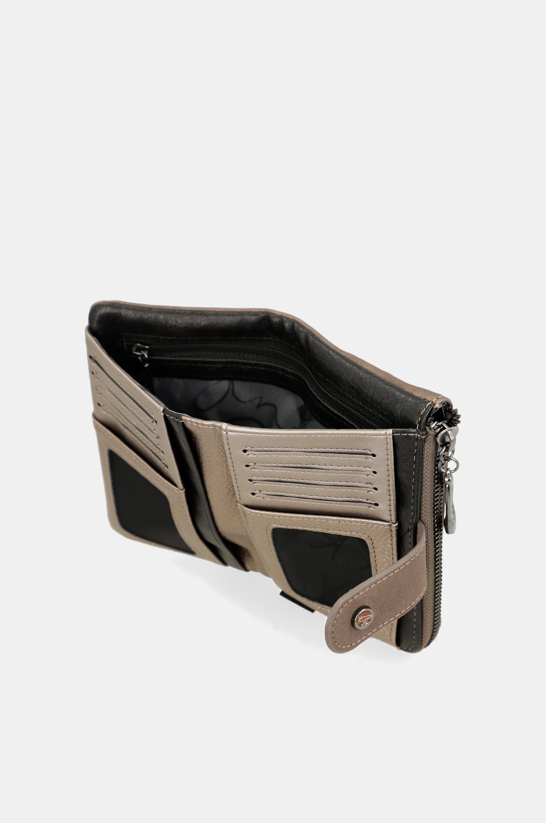 Imaginary medium wallet