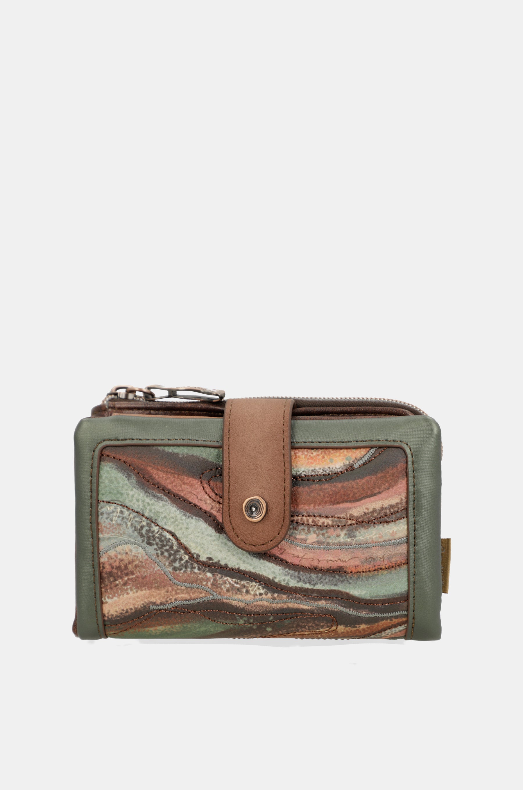 Outer medium wallet