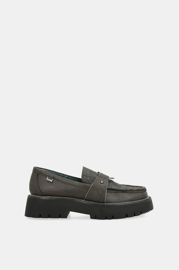 Towanda black loafers