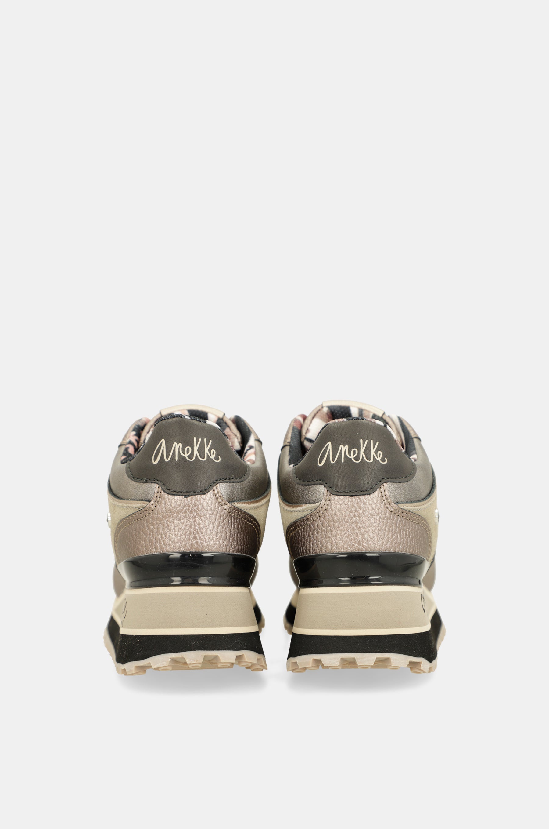 Metallic platform sneakers