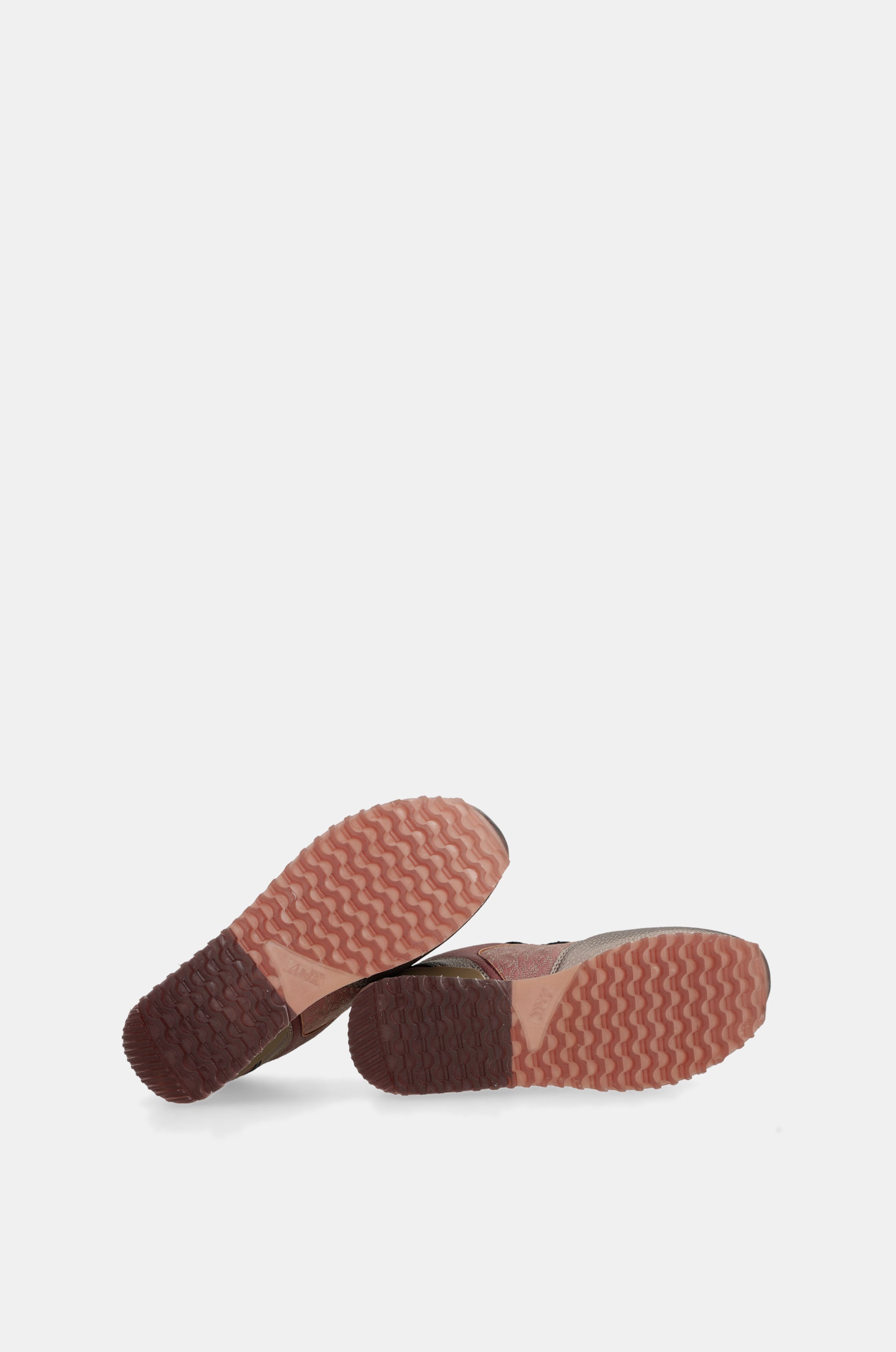 Metallic pink platform sneakers