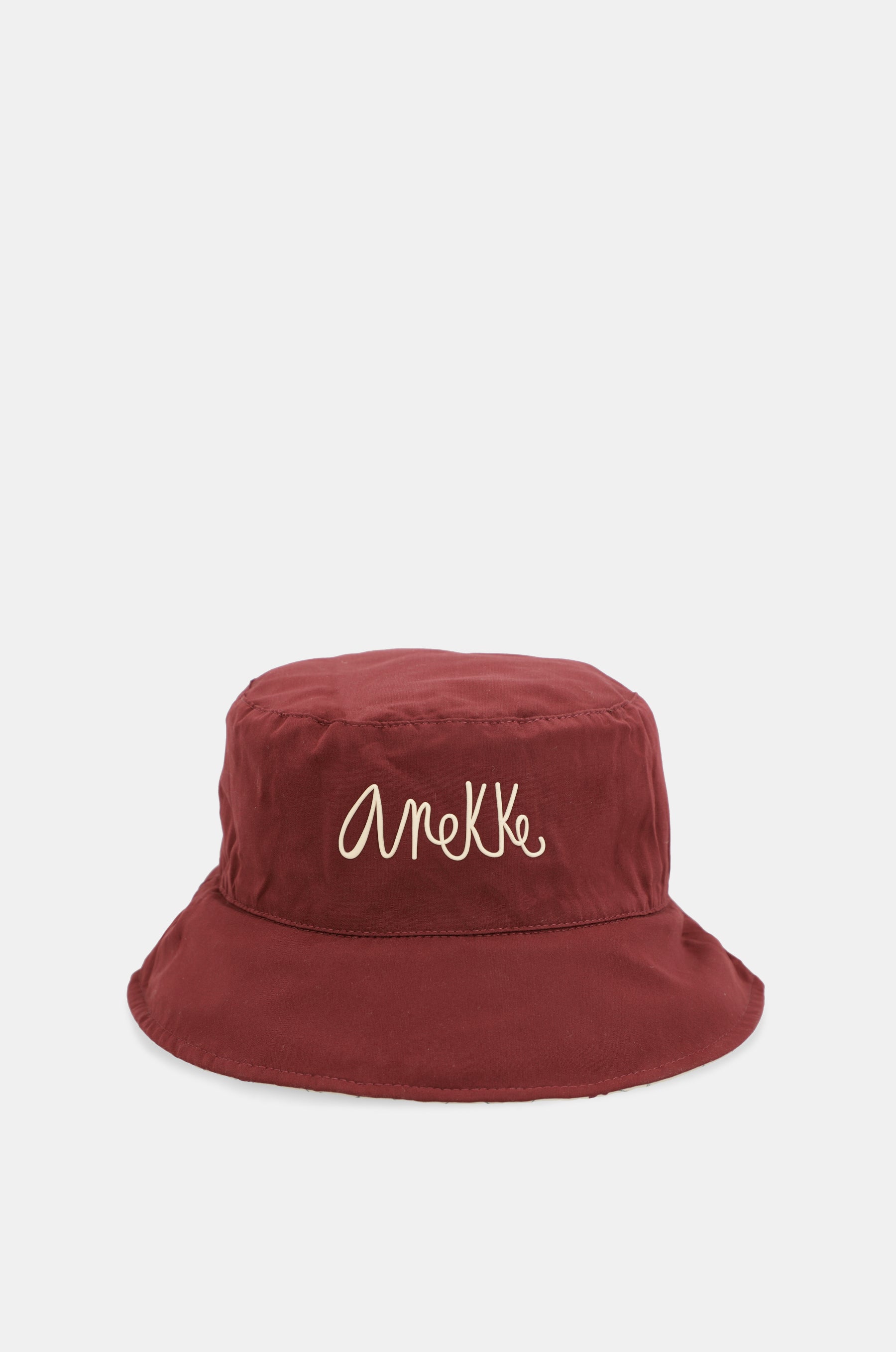 Reversible bucket hat