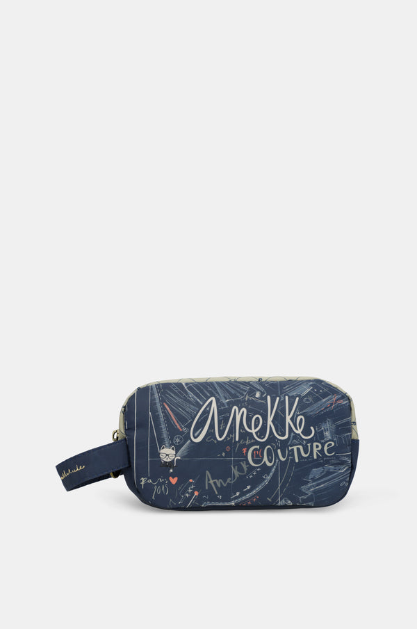 Travel toiletry bag