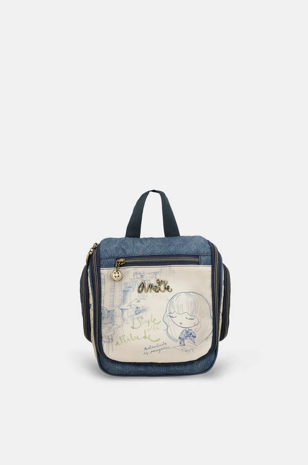 Extendable travel toiletry bag
