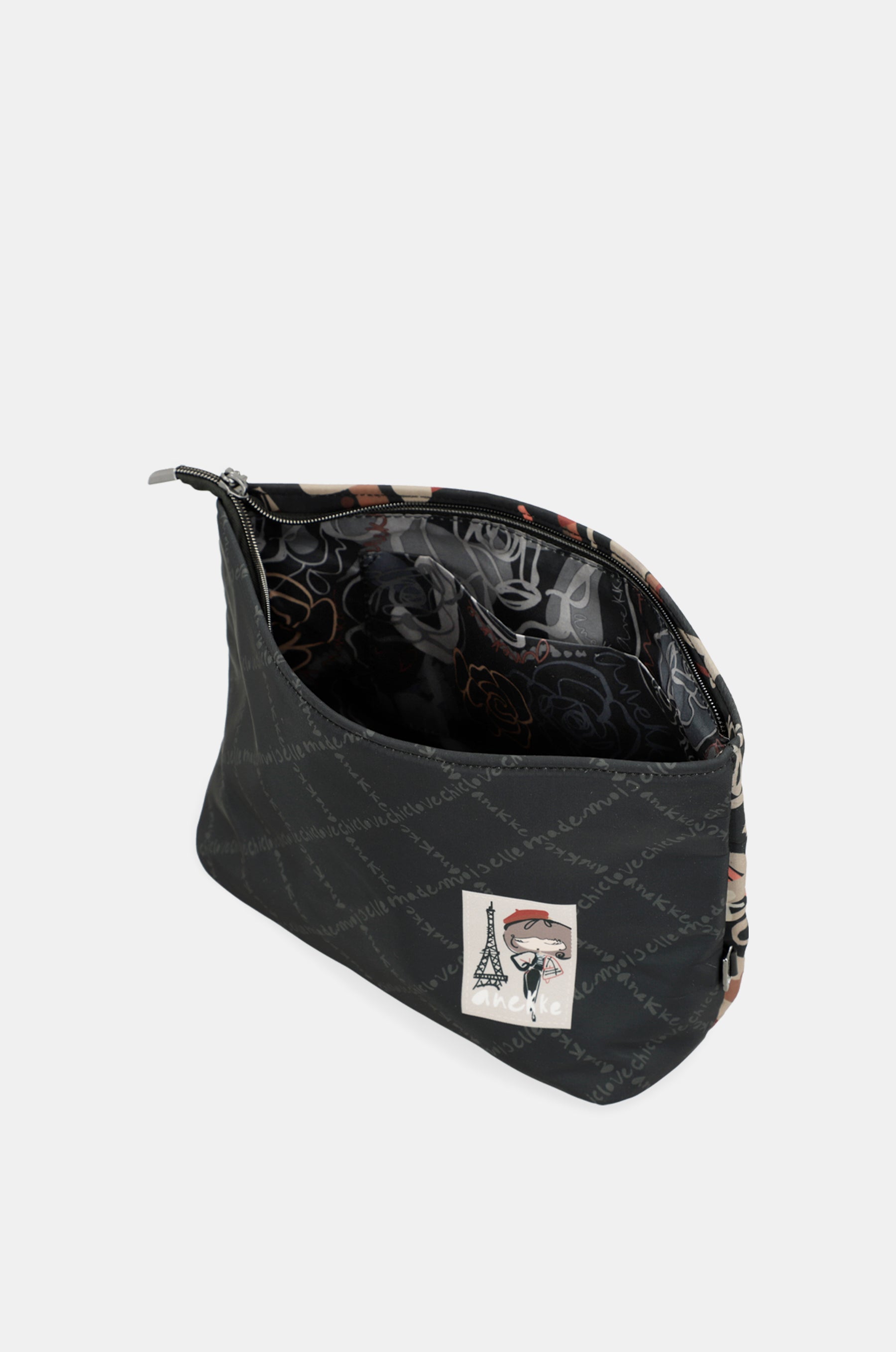Travel toiletry bag