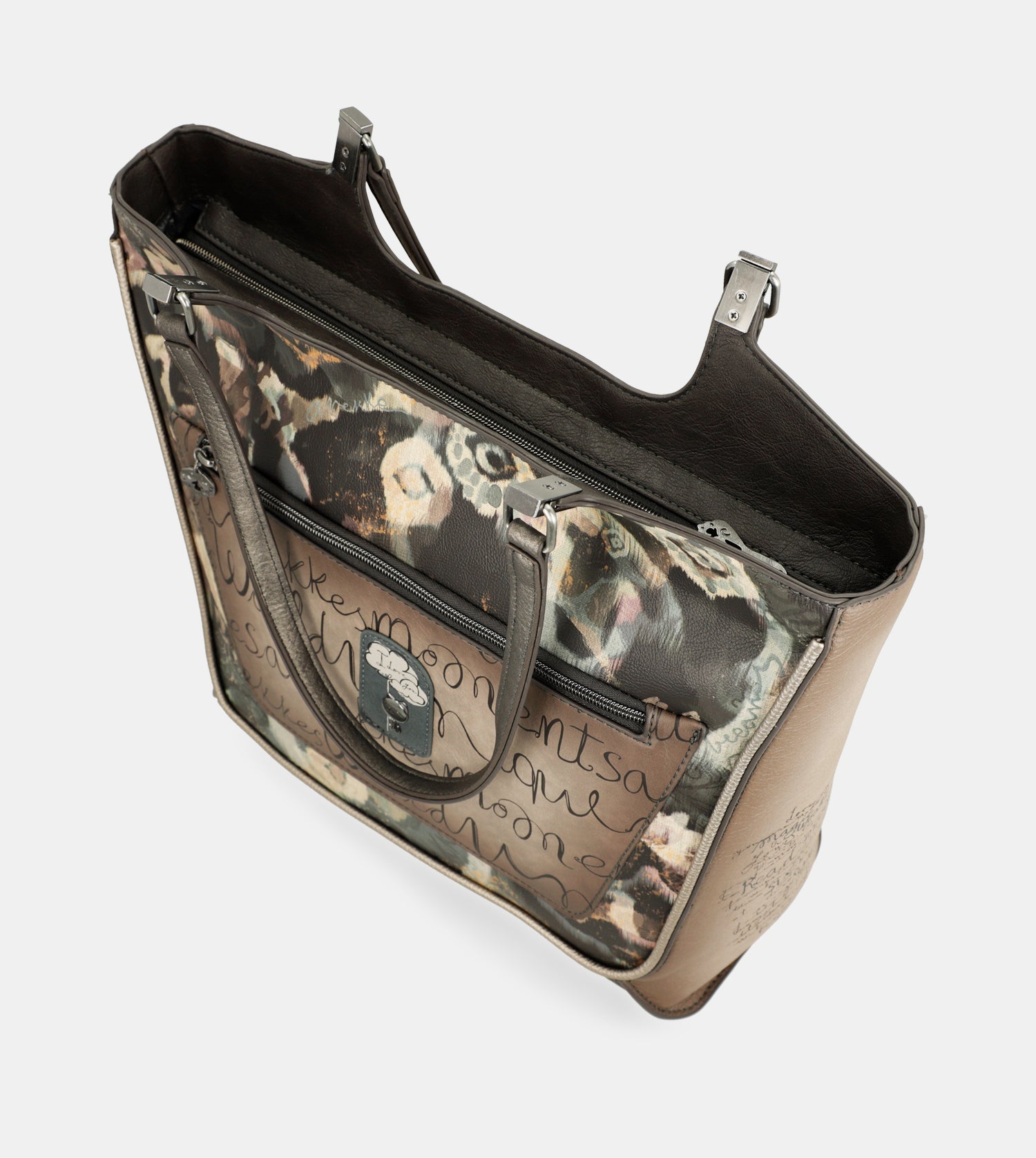Real shopping bag
