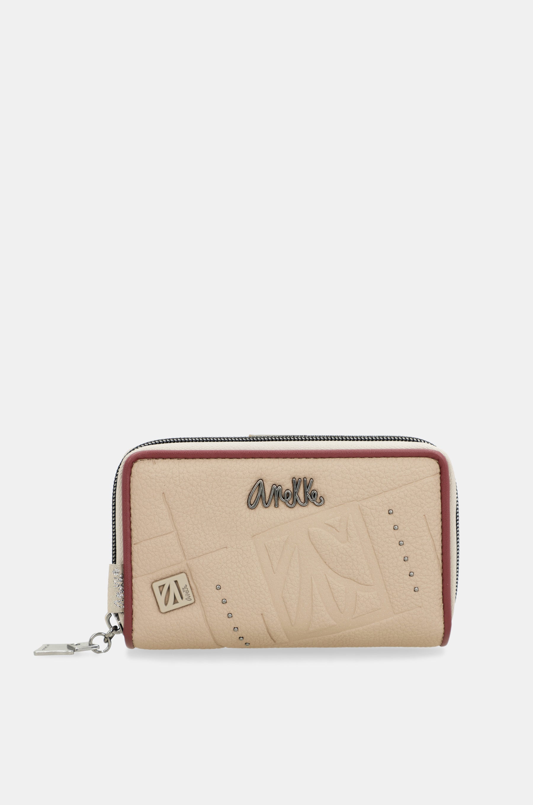Evolution medium wallet