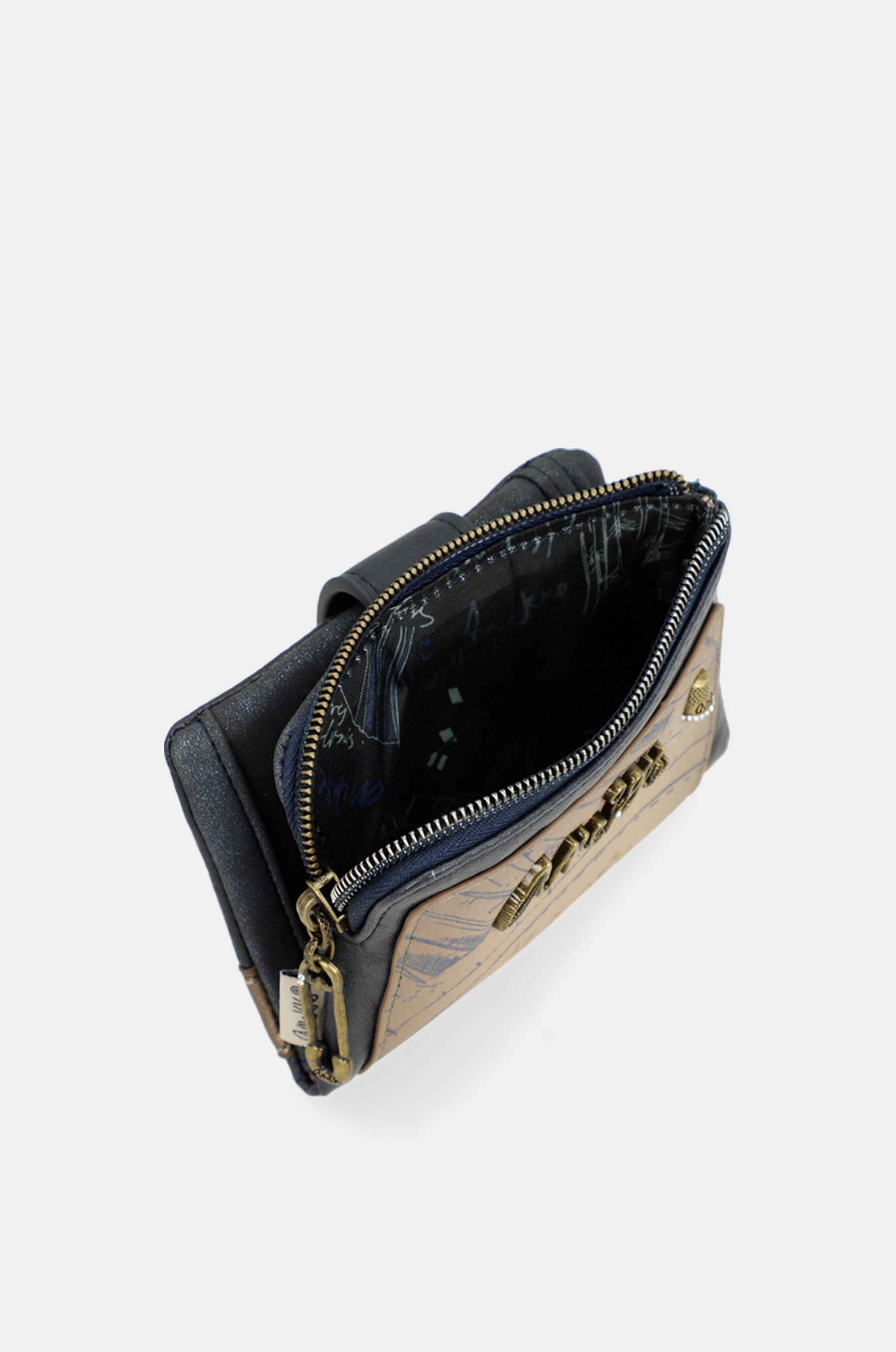 Studio flexible small RFID wallet