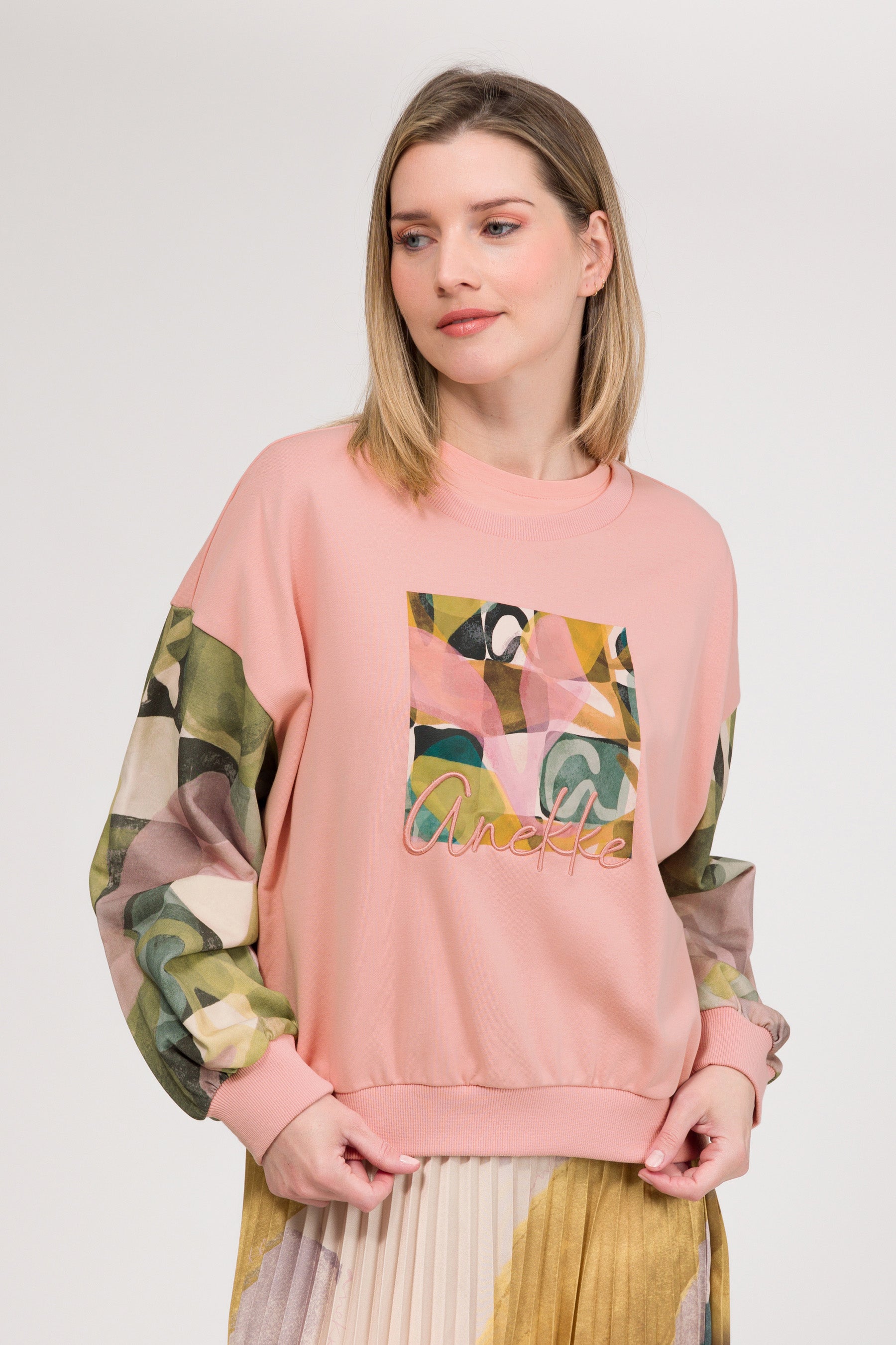 Pink long-sleeve sweatshirt