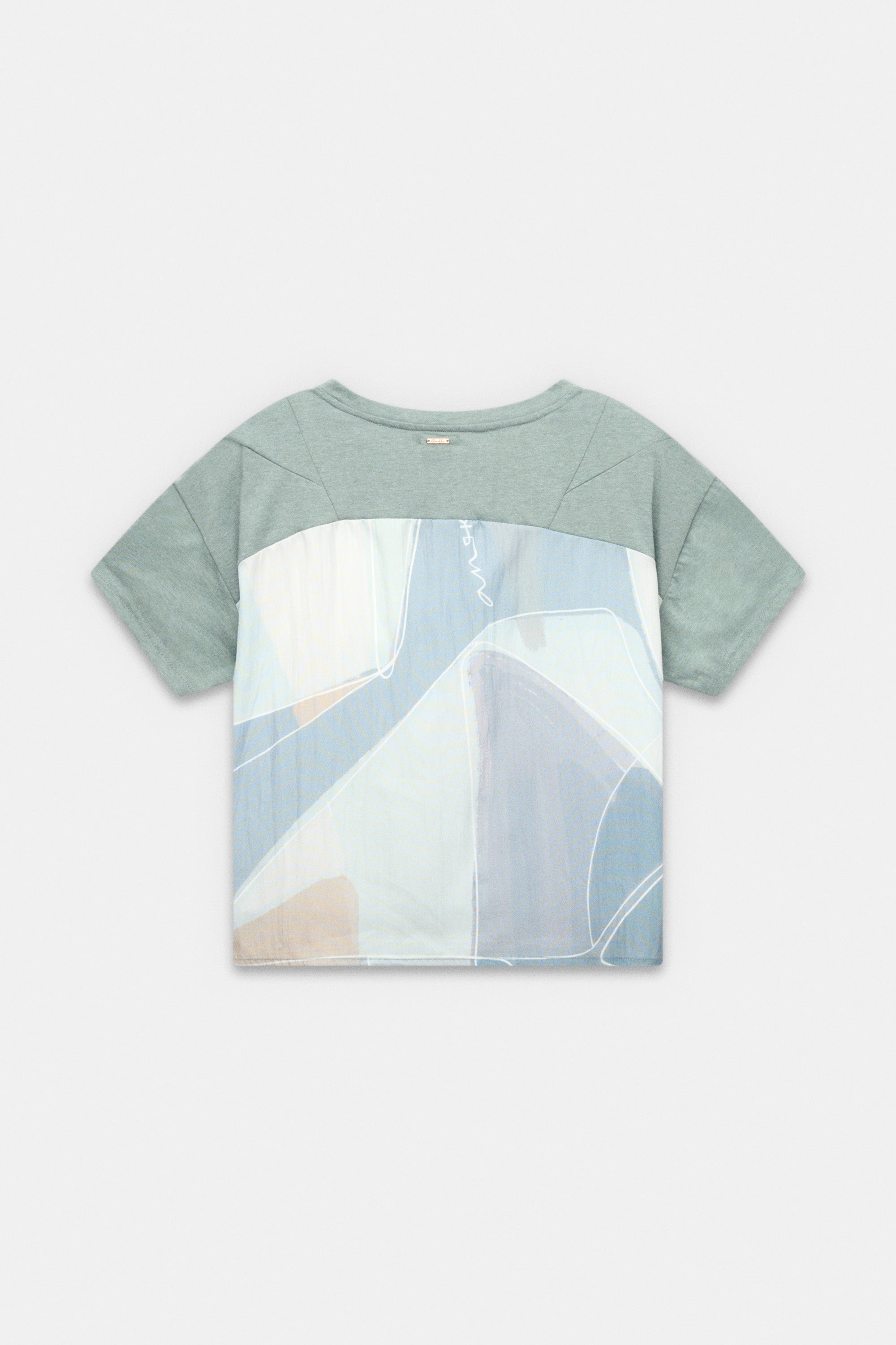 Blue short-sleeve T-shirt