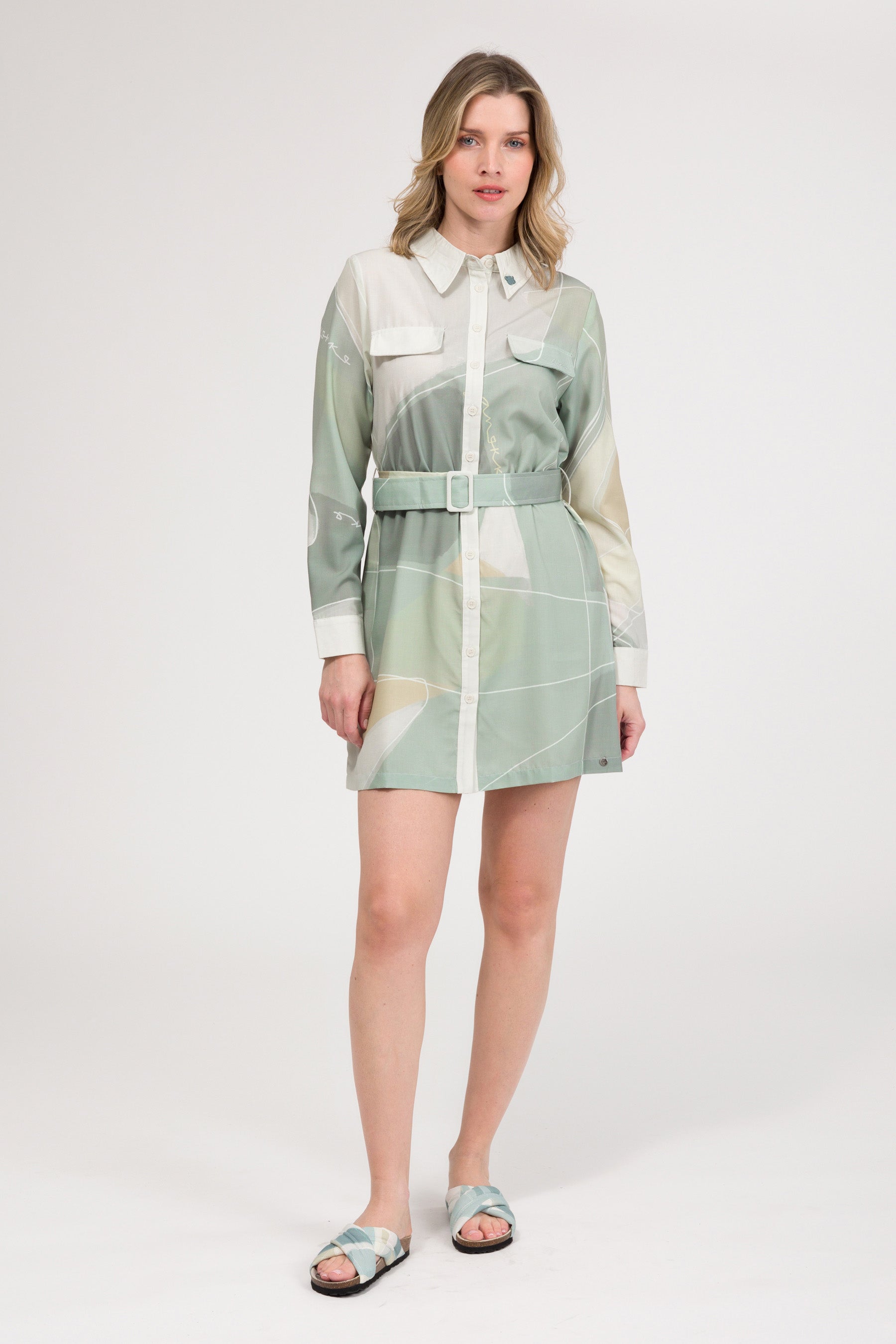 Pink long-sleeve dress