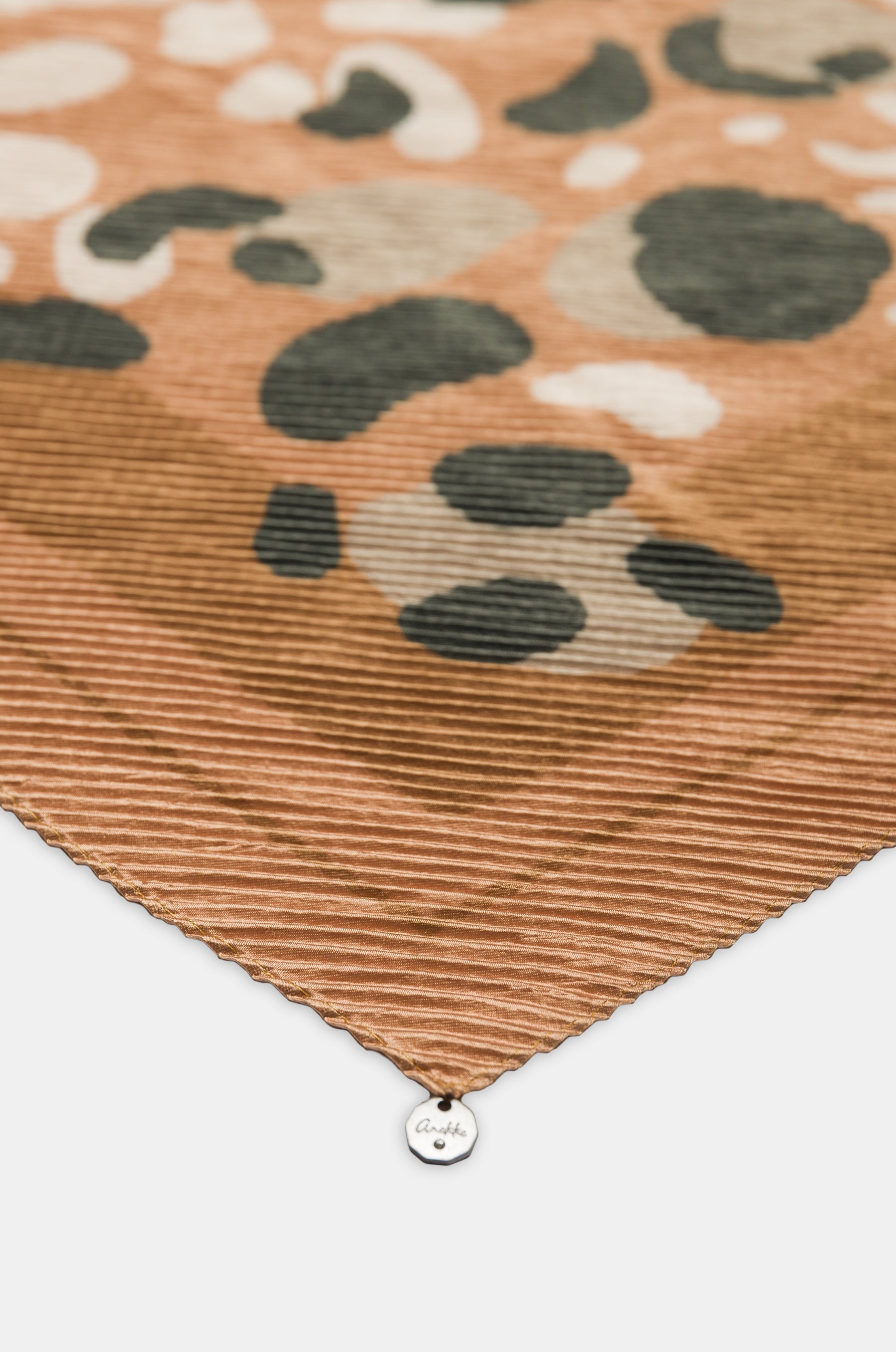 Pleated scarf Gaia