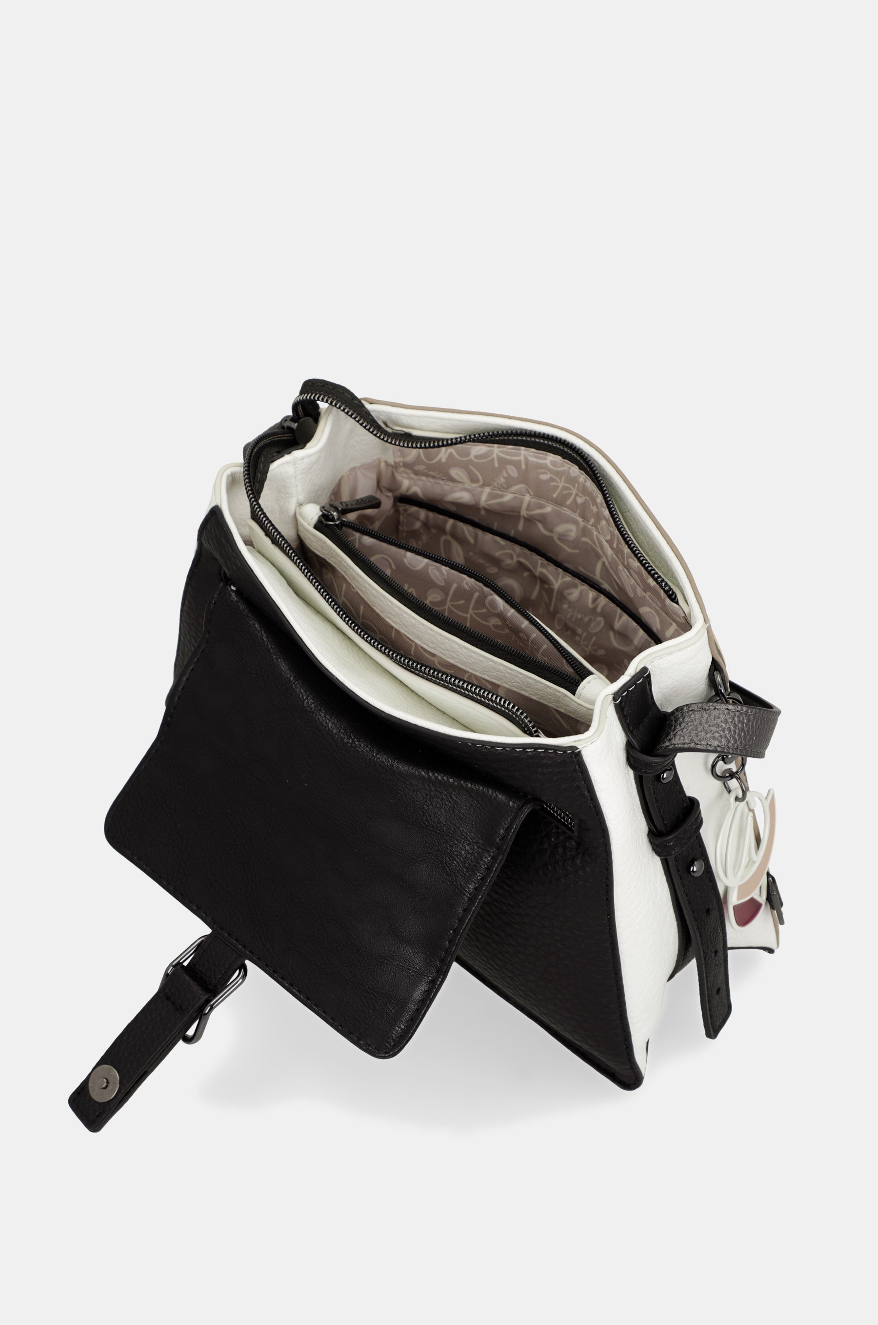 Crossbody bag Eikon with flap