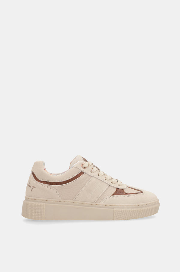 White sports shoes with details