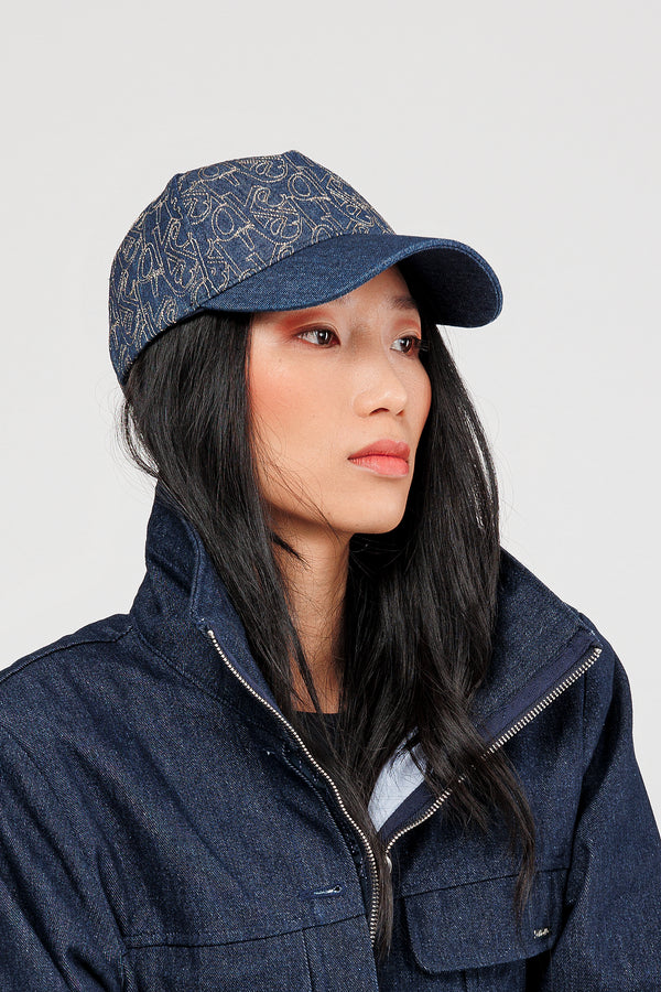 Logomania cap
