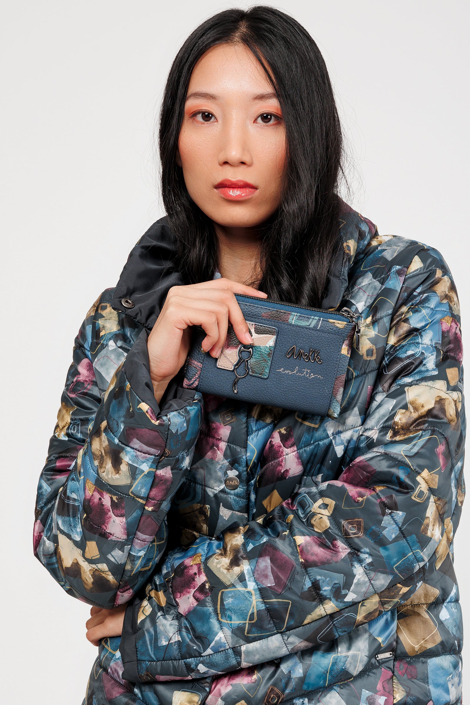 Studio Flexible Large Rfid Wallet