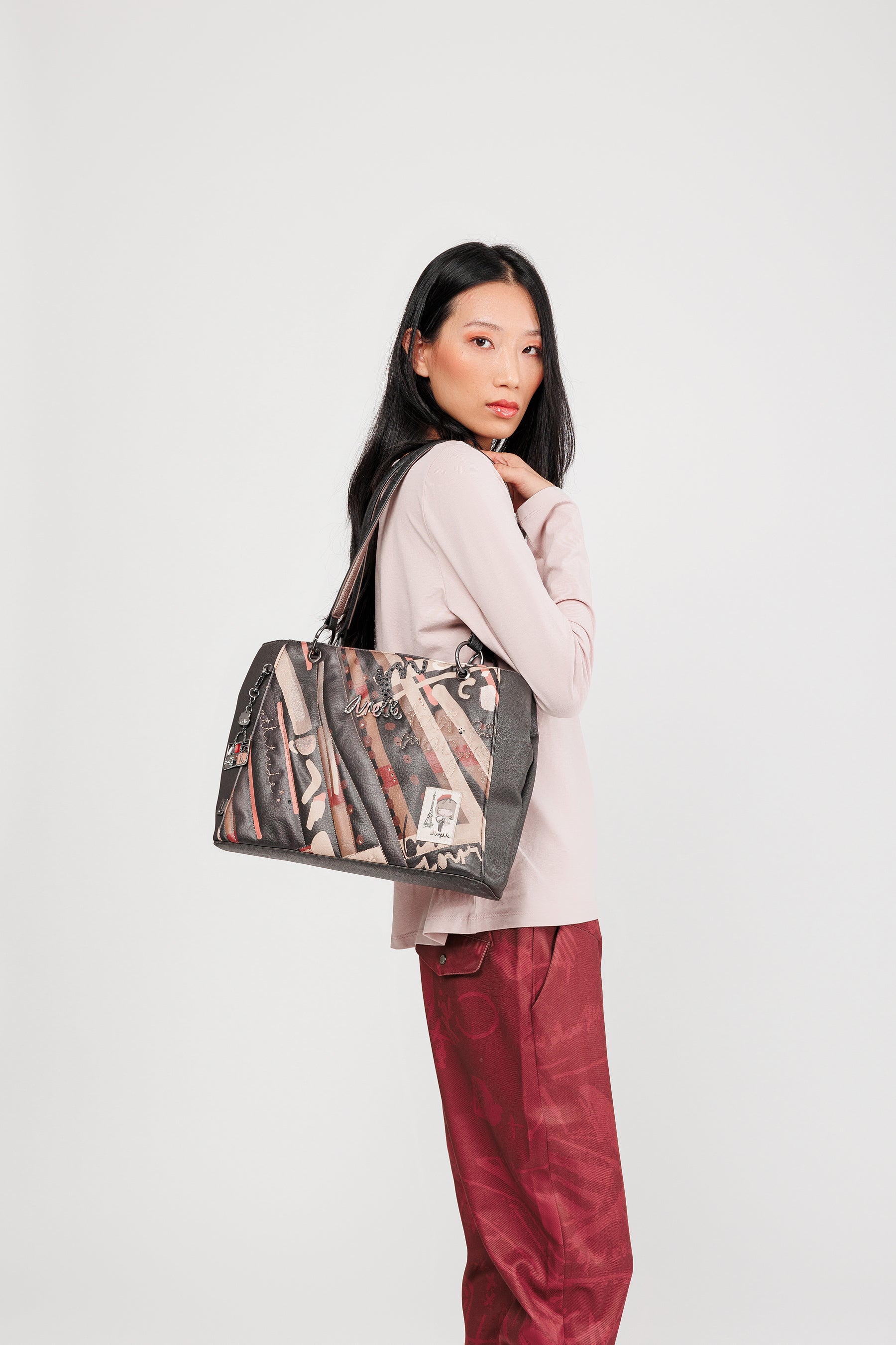 Parisian tote bag