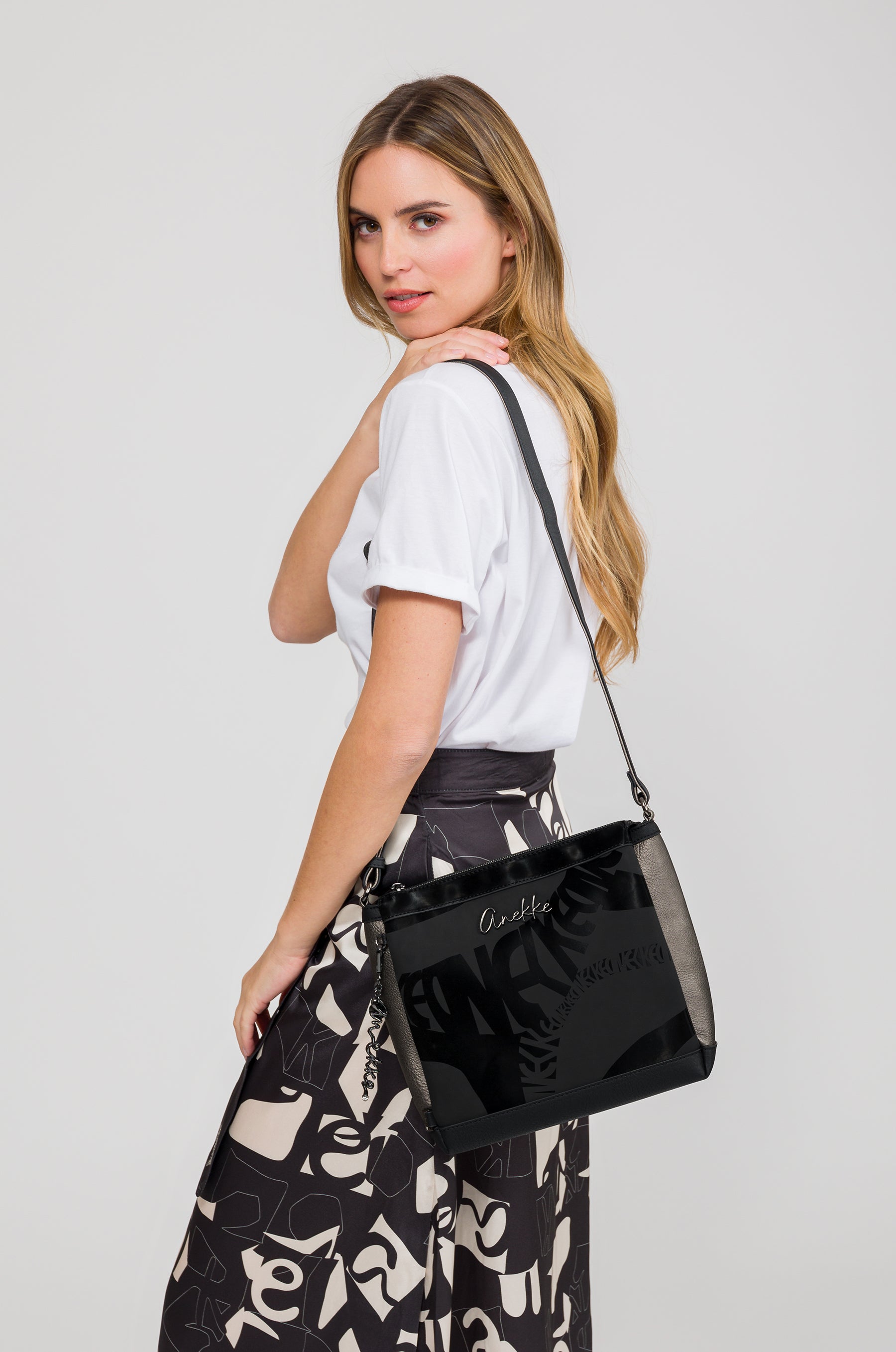 Square crossbody bag Khroma