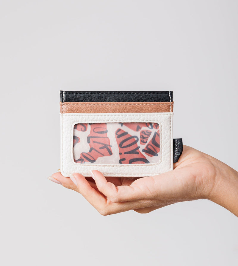 Small cardholder Alma