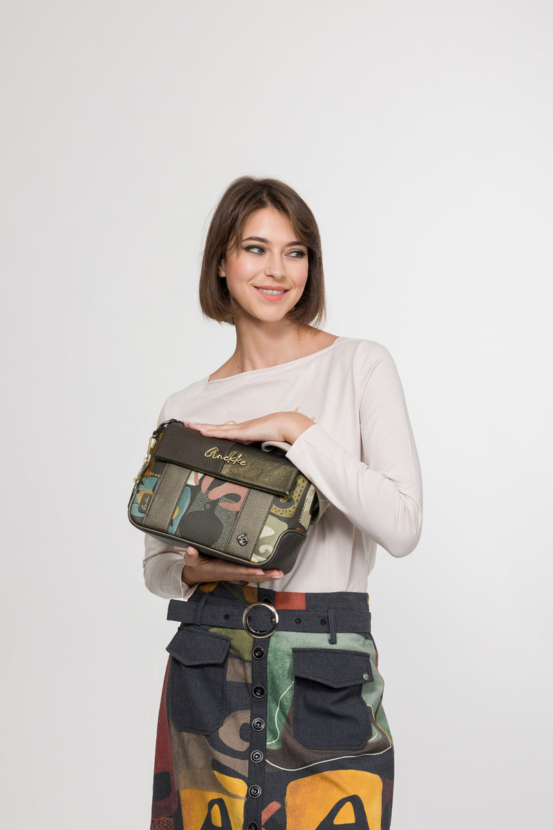 Crossbody bag with printed flap Amphora