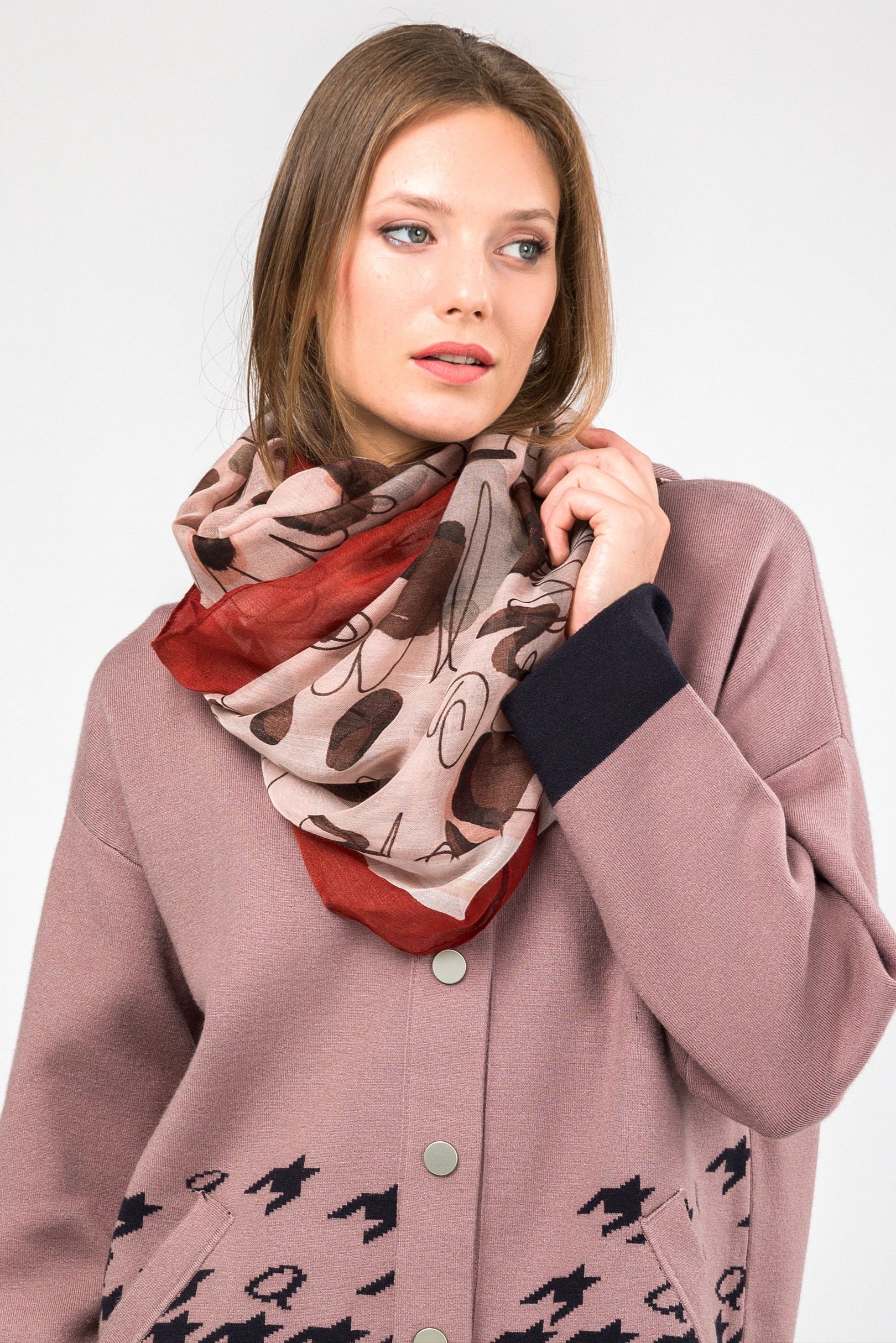 Mademoiselle printed scarf