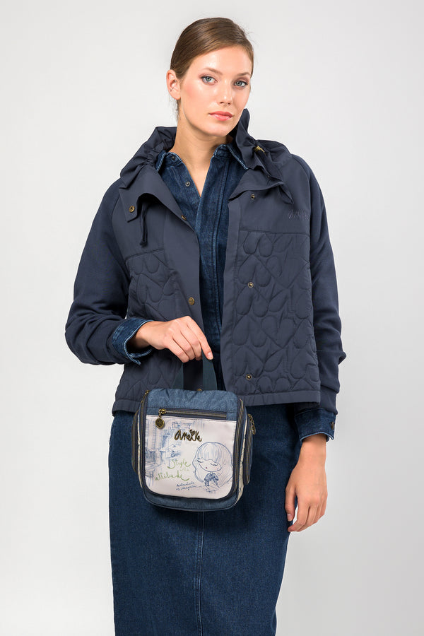 Extendable travel toiletry bag