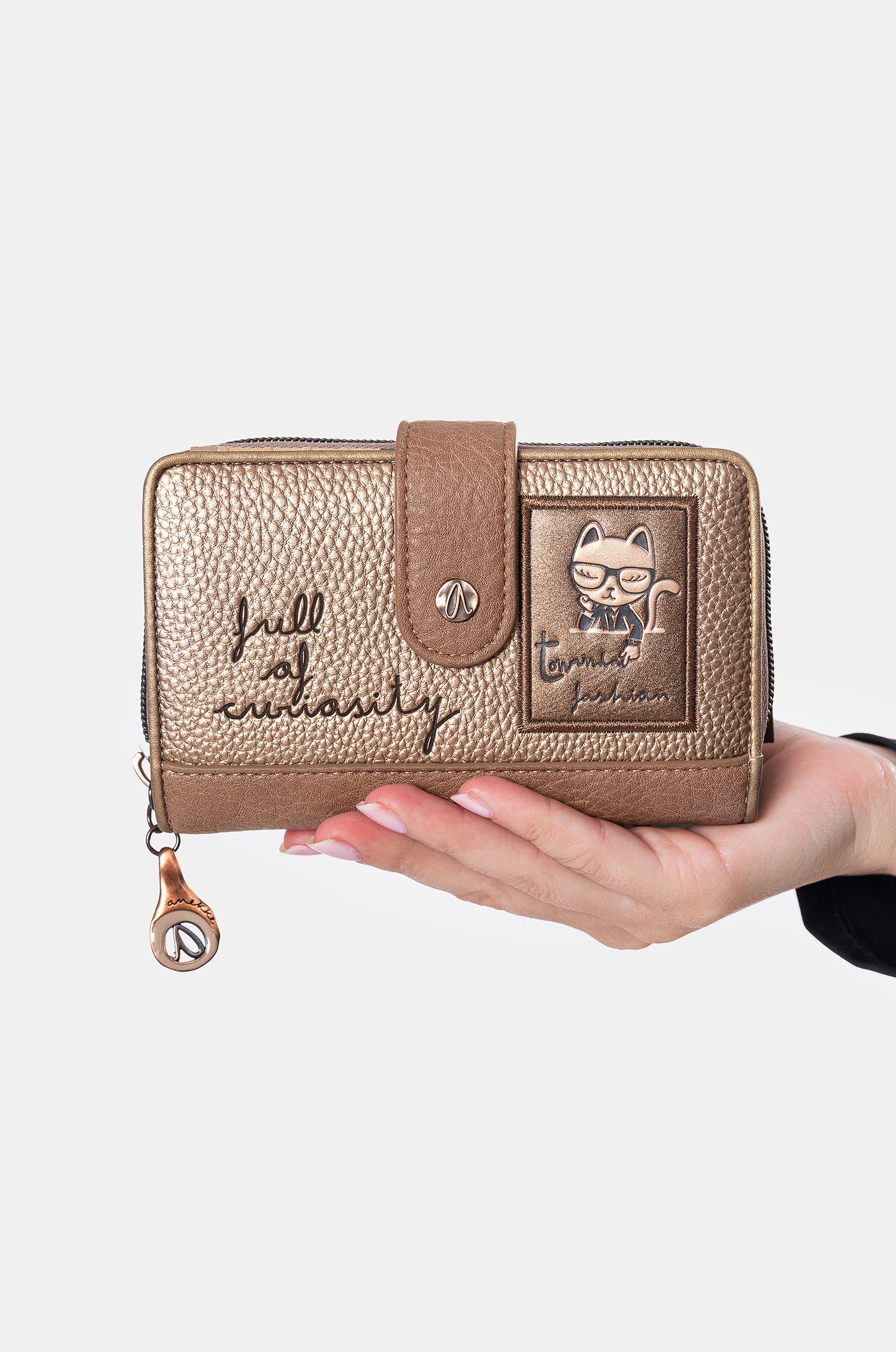 Intentions medium wallet