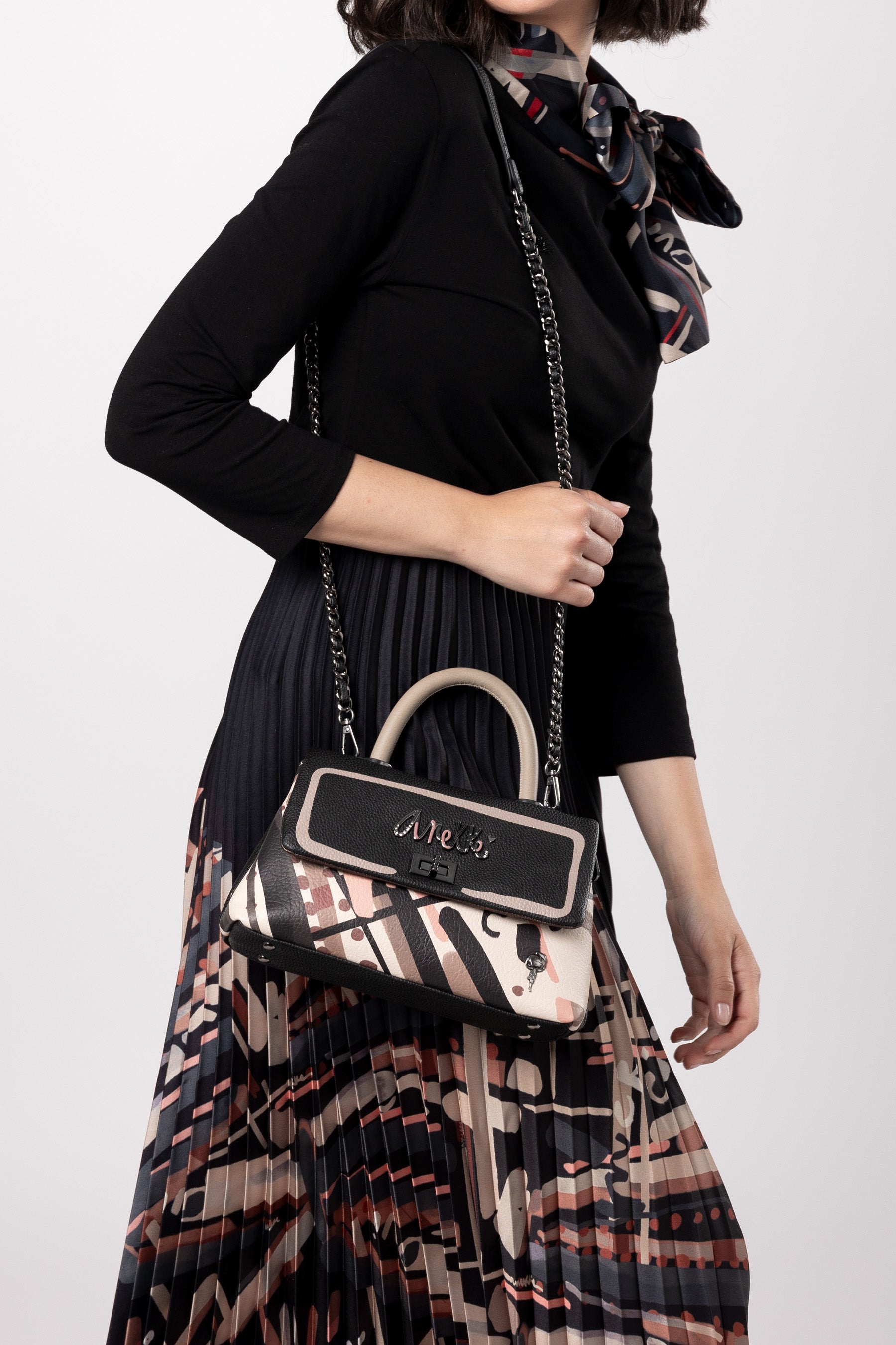 Parisian short-handle small bag with shoulder strap