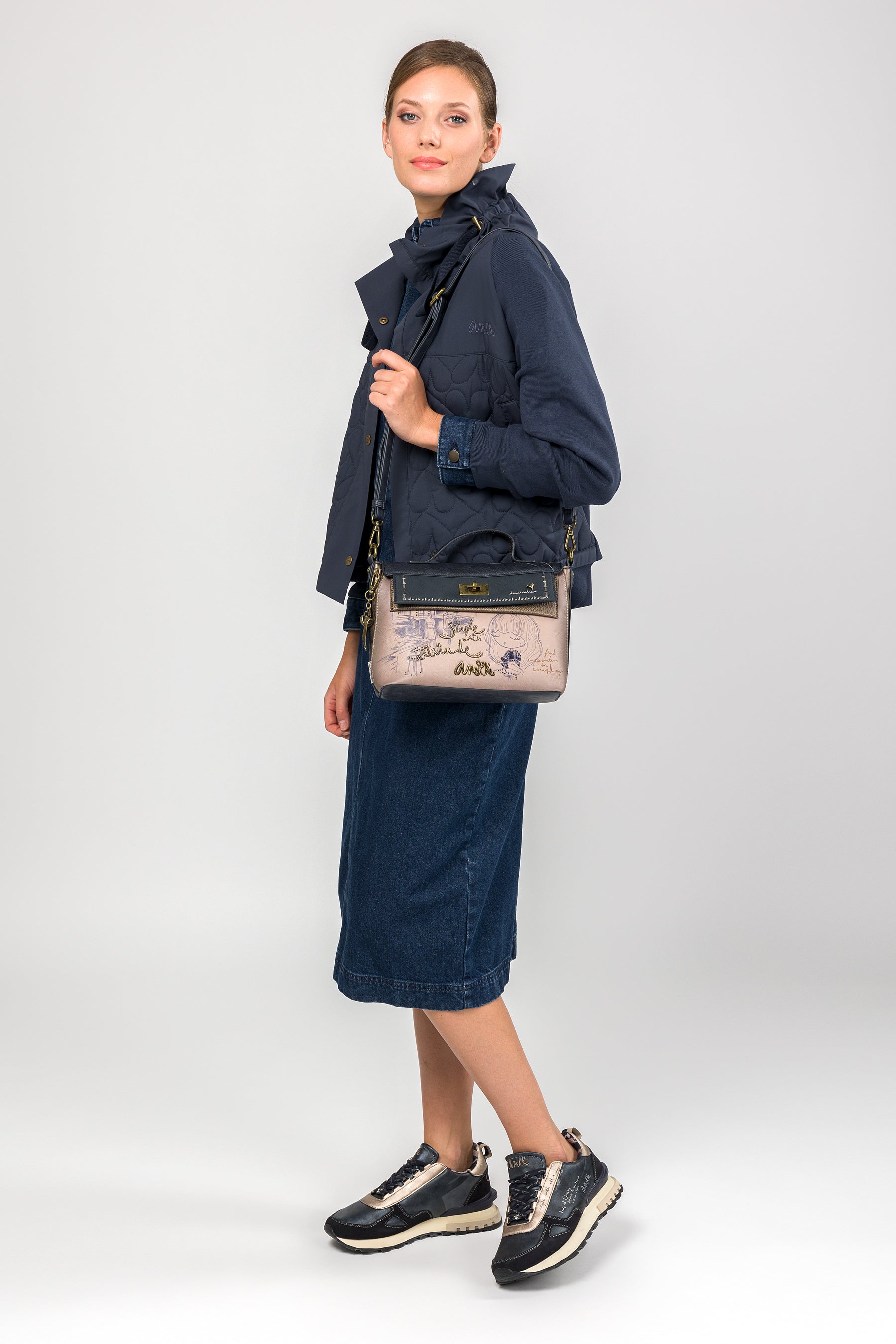 Studio crossbody bag with flap and short handle
