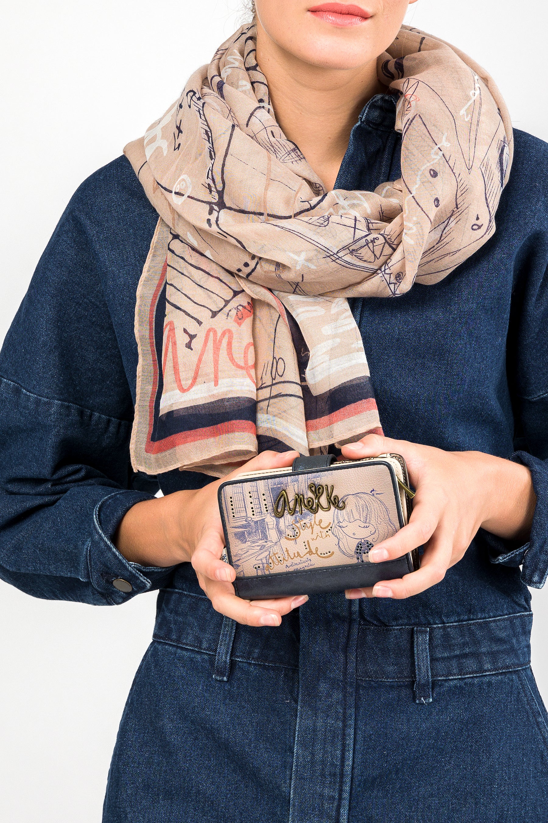 Studio medium RFID wallet