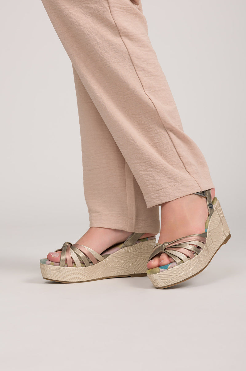 Printed Bloom crossover sandals