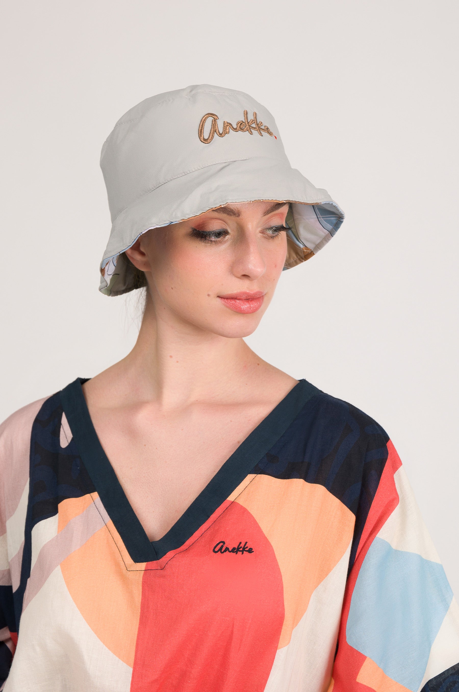 Reversible bucket hat Eikon
