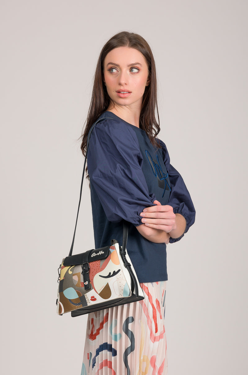 Crossbody bag Eikon with flap